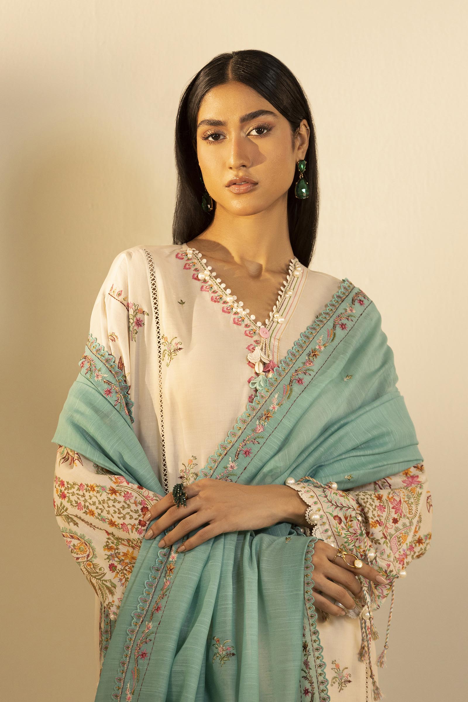 Unstitched Embroidered 3 Piece Muzlin Suit