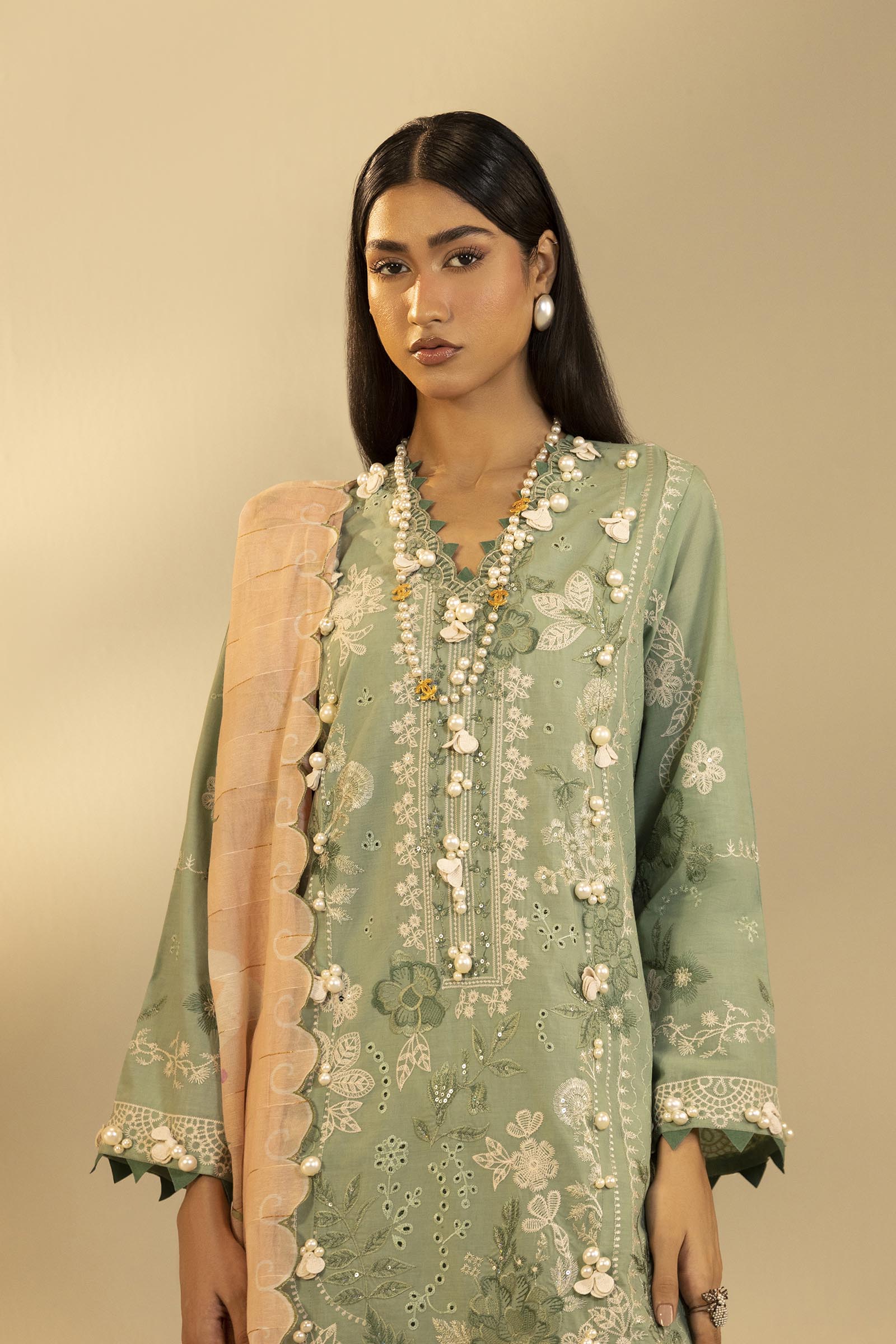 Unstitched Embroidered 3 Piece Muzlin Suit