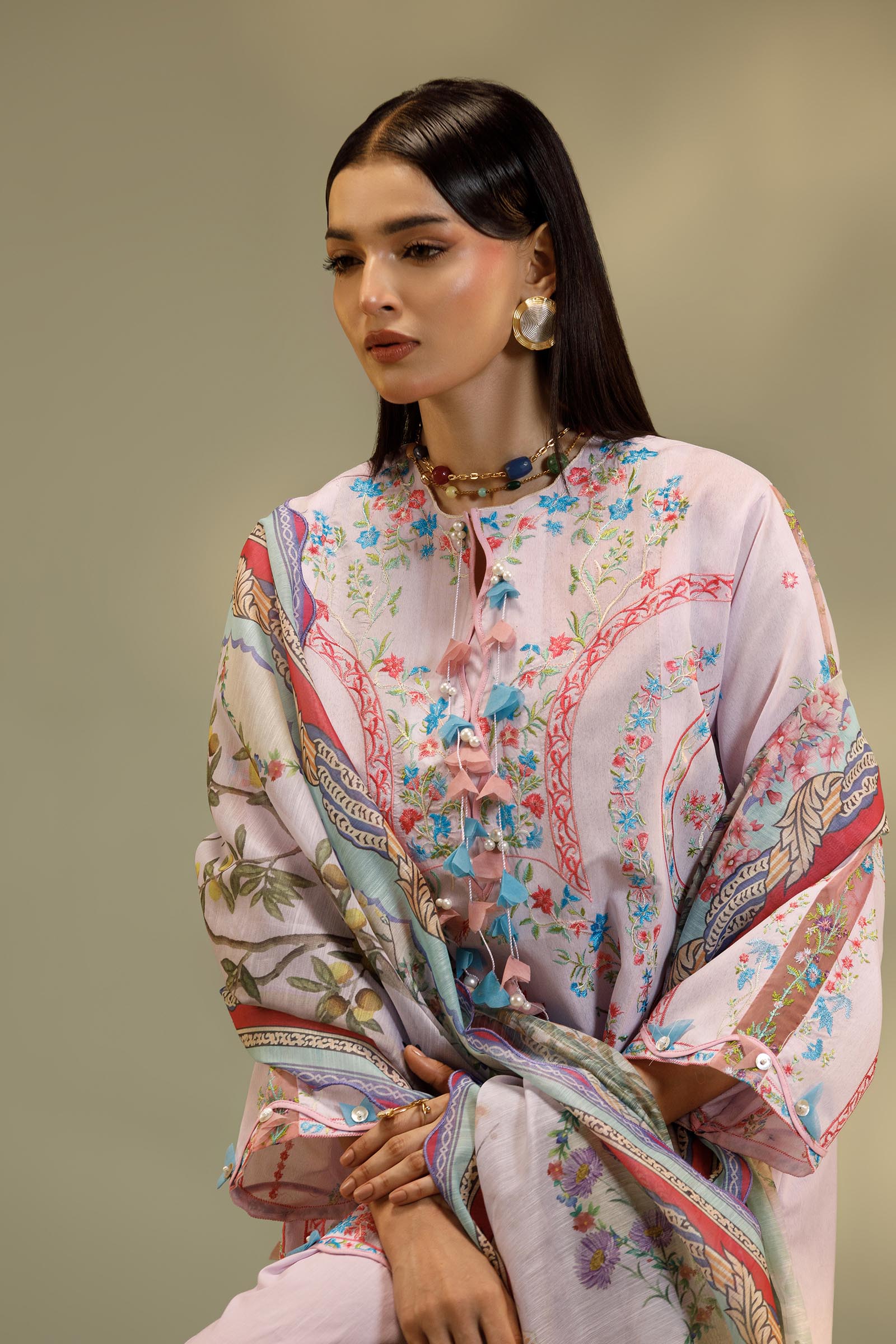 Unstitched Embroidered 3 Piece Muzlin Suit