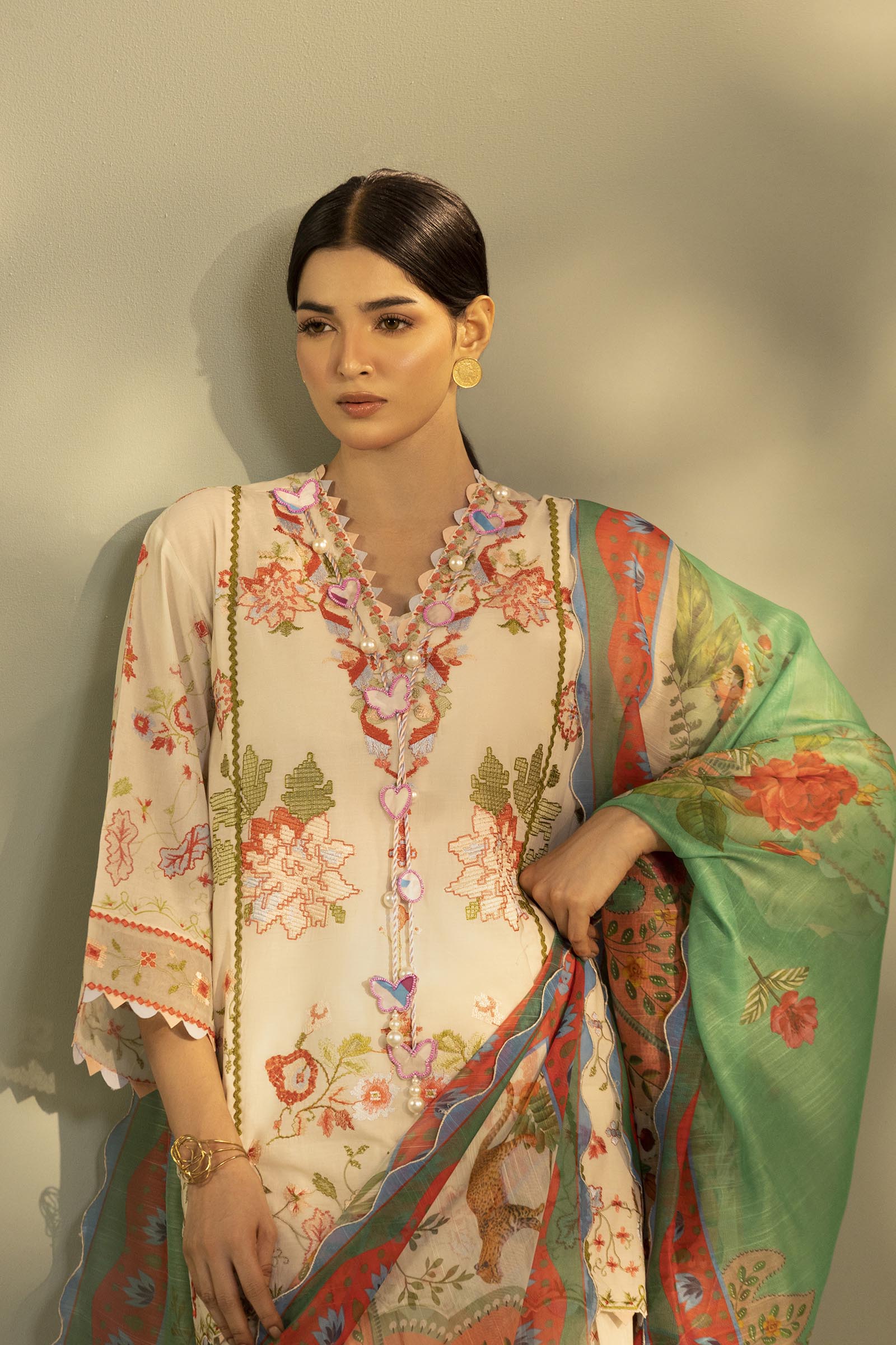Unstitched Embroidered 3 Piece Muzlin Suit
