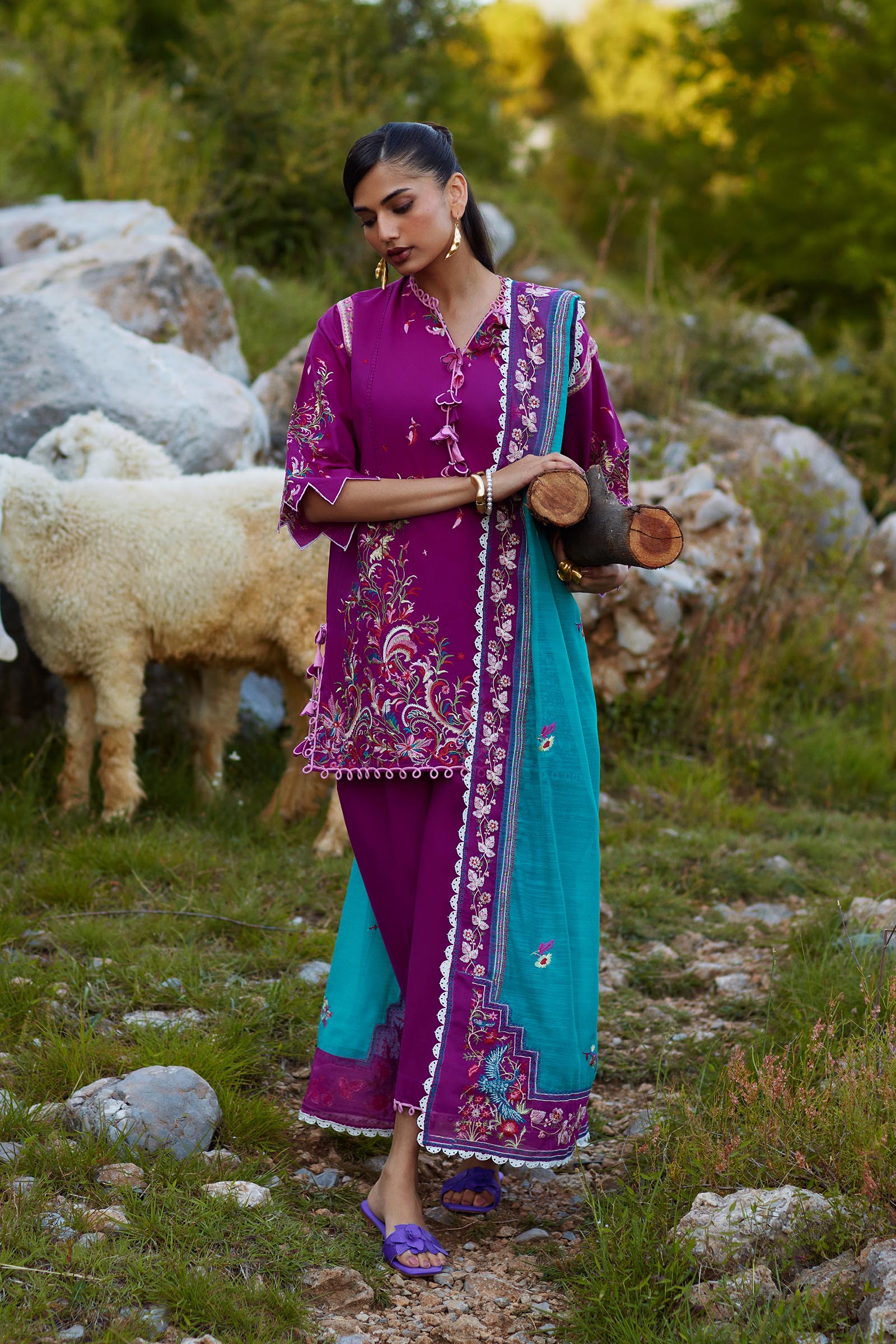 Unstitched Embroidered 3 Piece Muzlin Suit