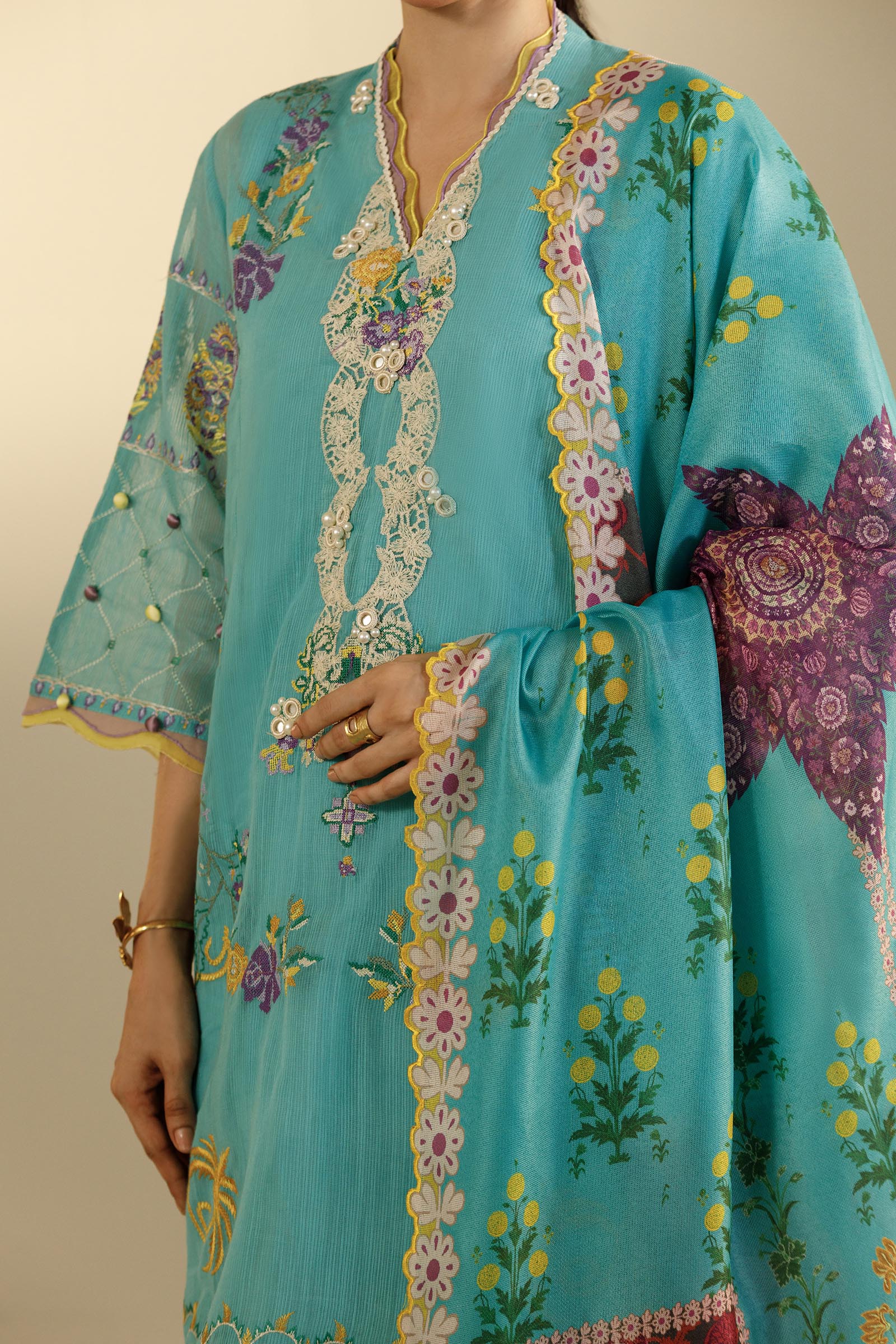 Unstitched Embroidered 3 Piece Muzlin Suit