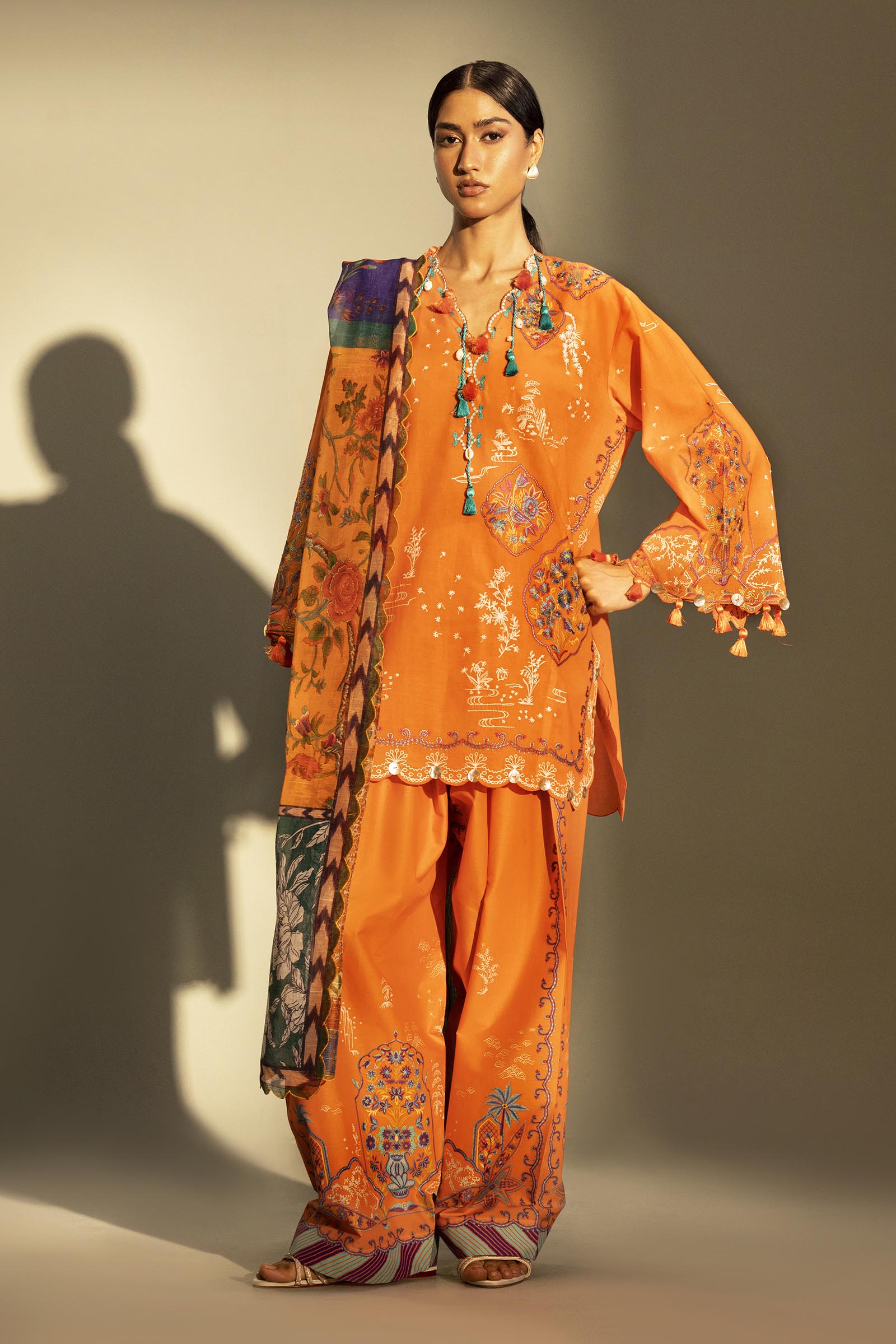Unstitched Embroidered 3 Piece Muzlin Suit
