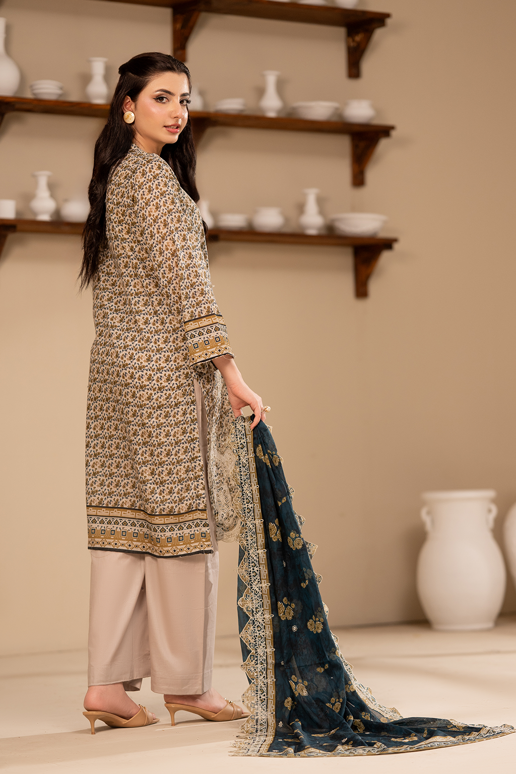 Desert Sand (Unstitched)