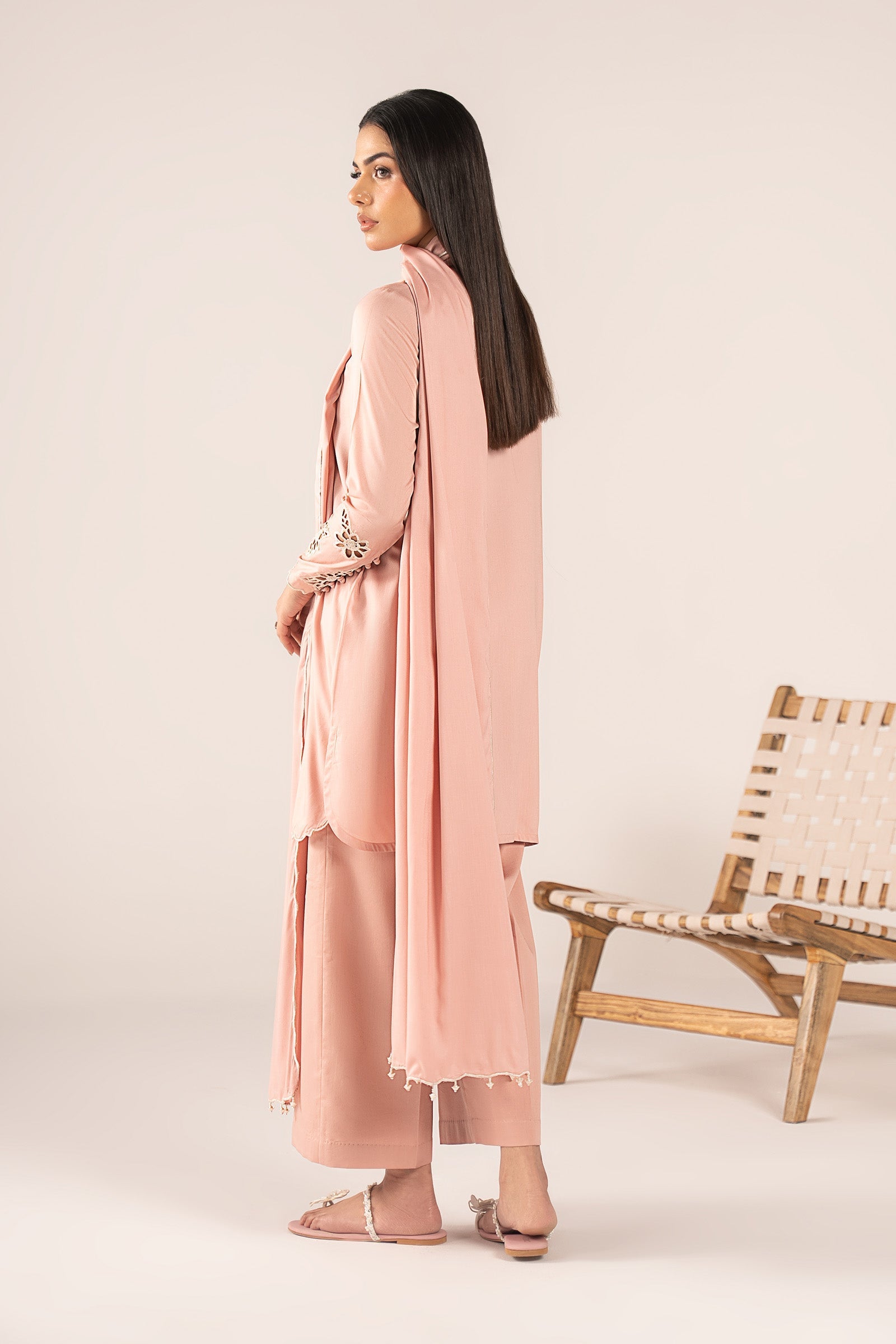 2 Pc Embroidered Arabic Lawn Suit