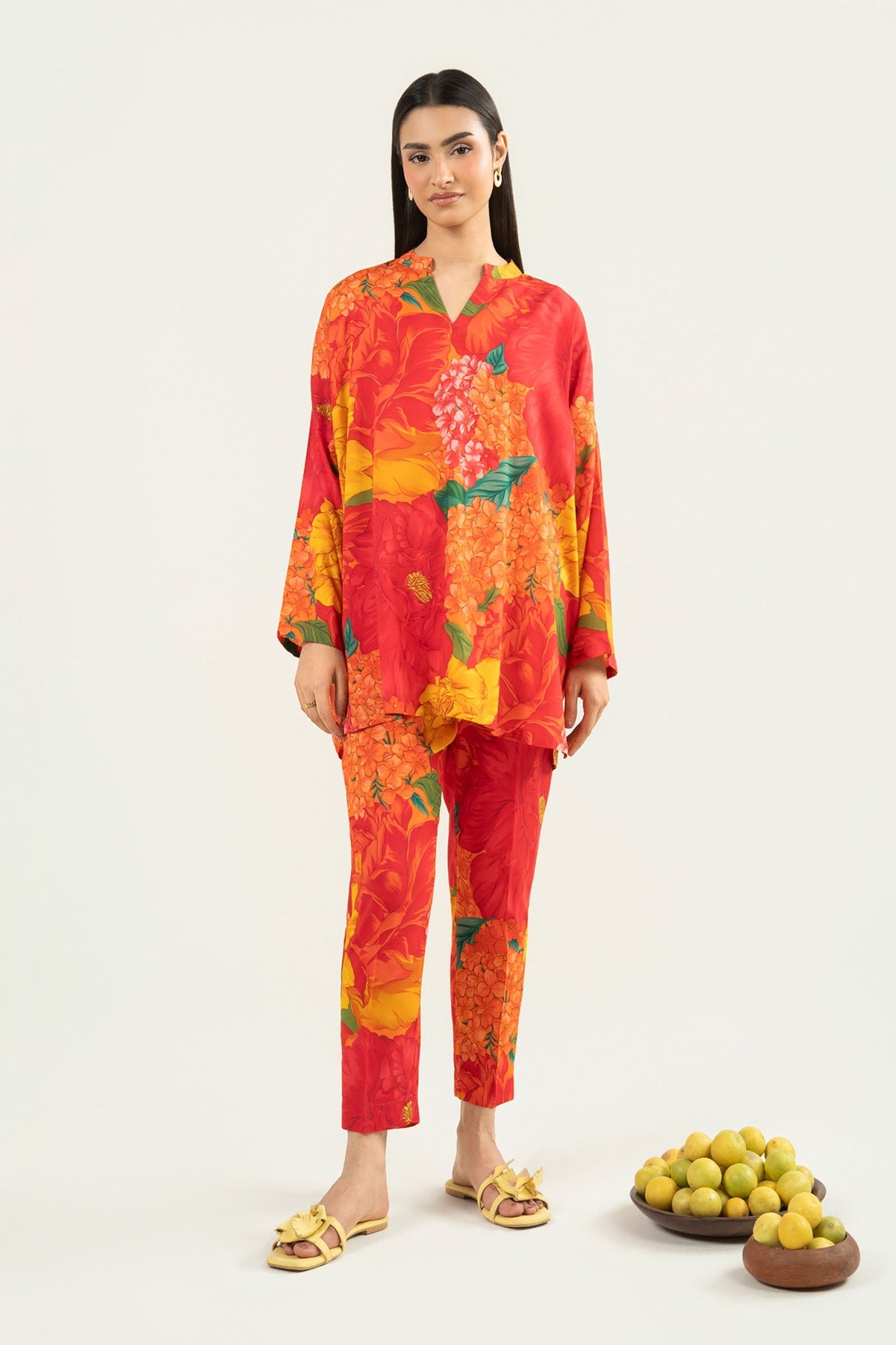 2 Pc Printed Arabic Lawn Suit