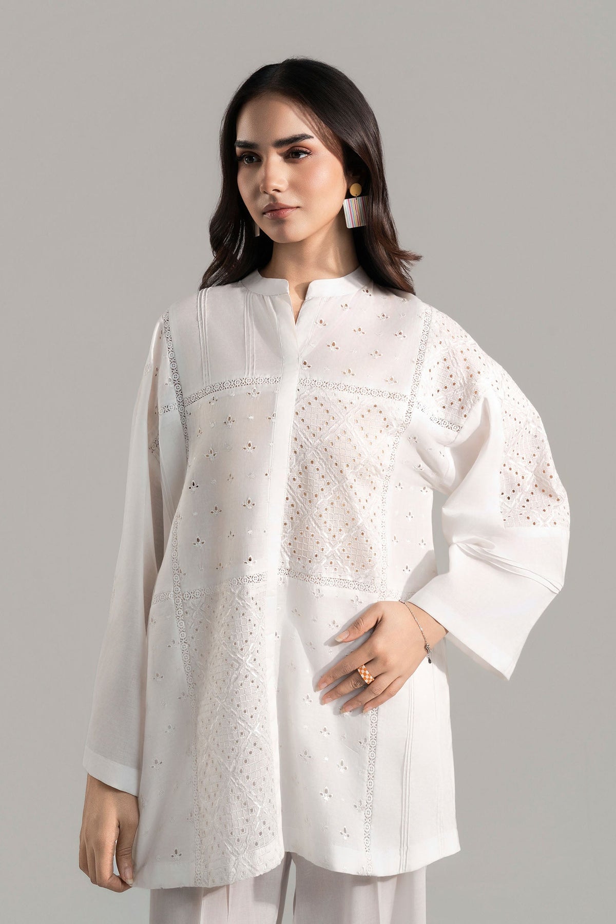 2 Pc Embroidered Lawn Suit - MB2689A-ESM-WHT