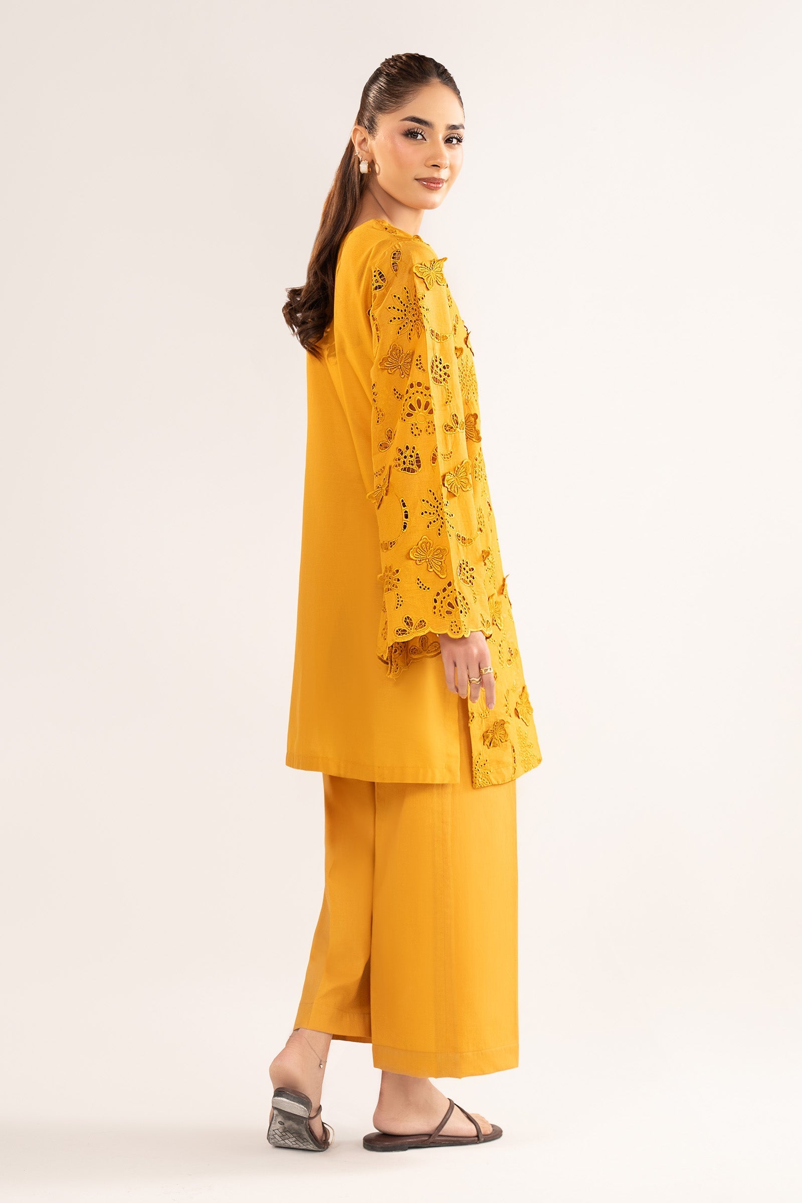 2 Pc Embroidered Lawn Suit