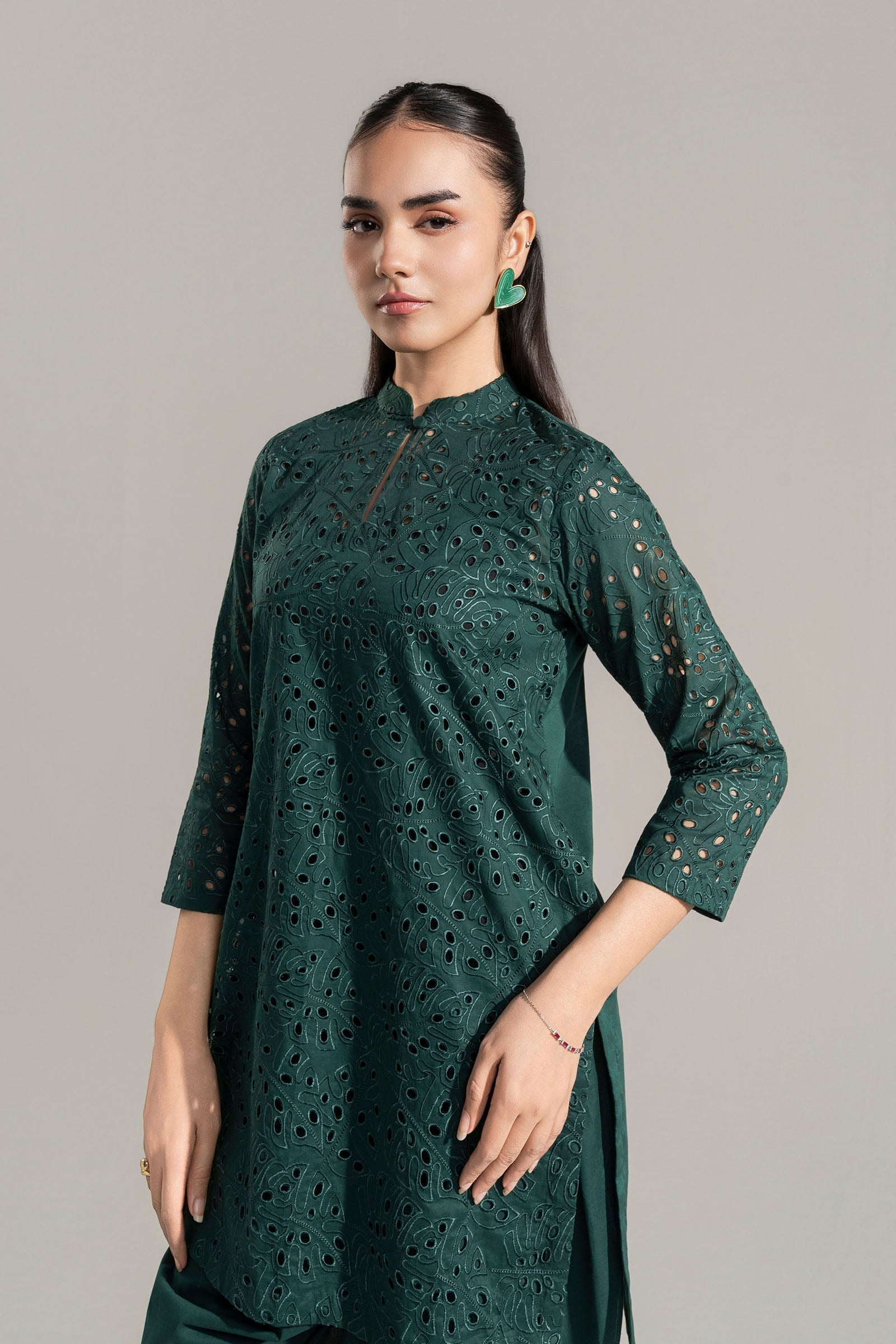 2 Pc Embroidered Lawn Suit