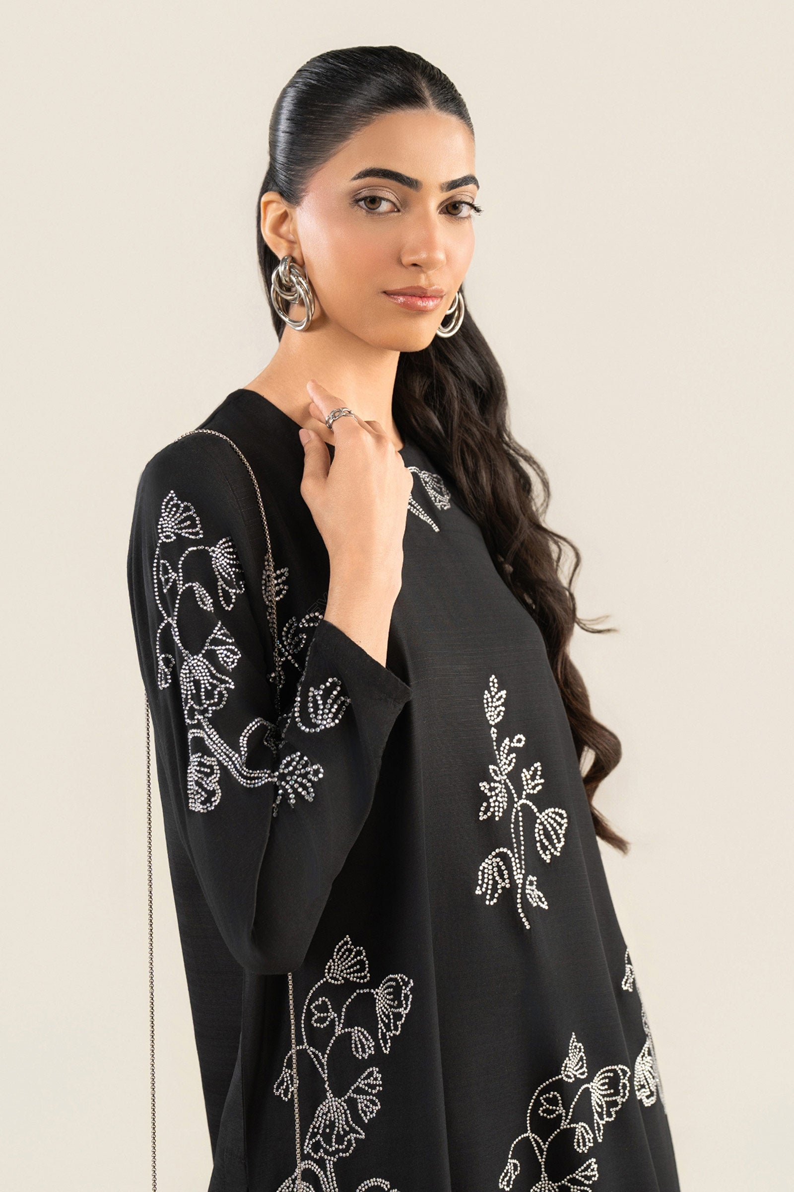 2 Pc Embellished Crepe Suit