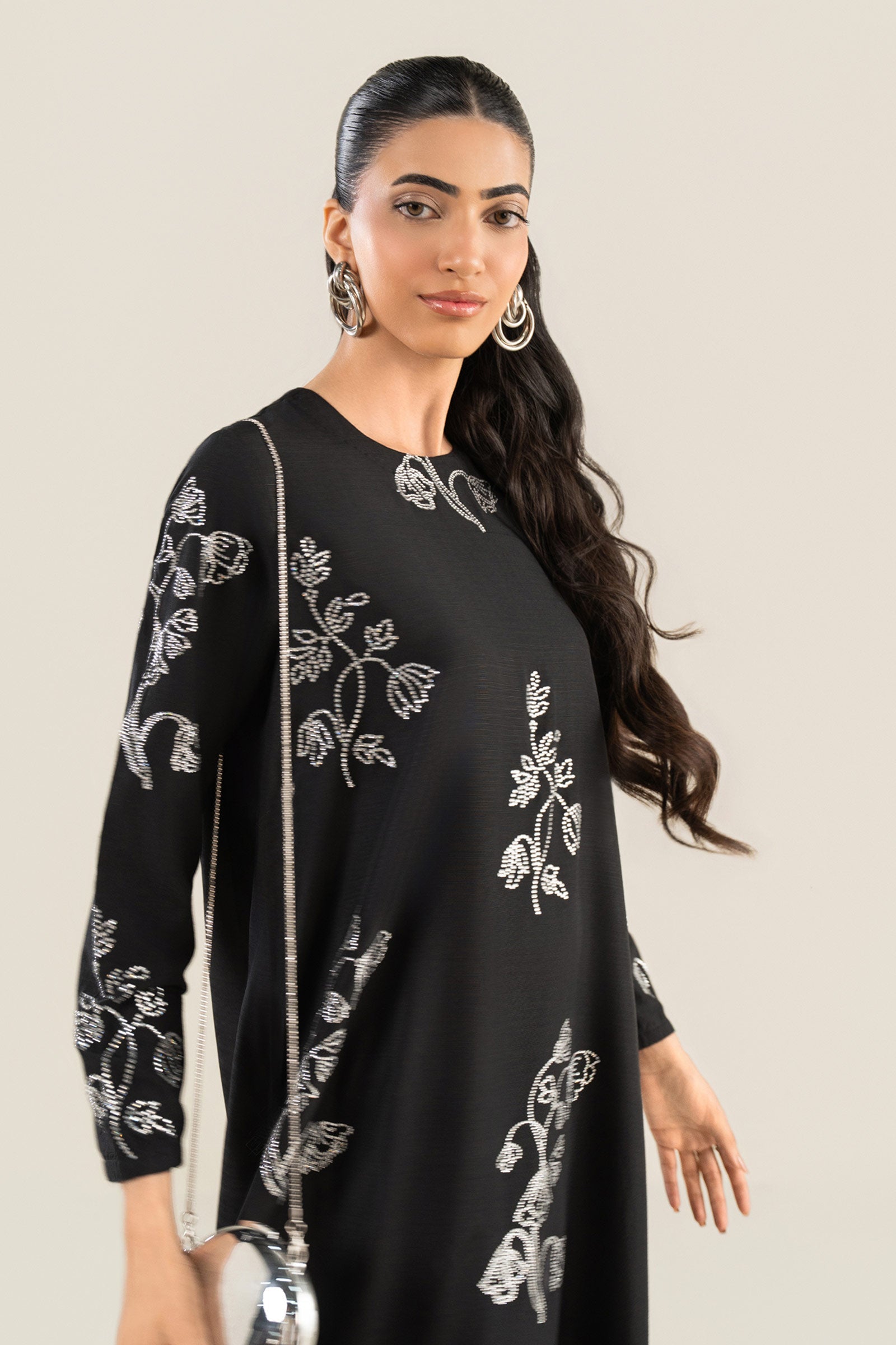 2 Pc Embellished Crepe Suit
