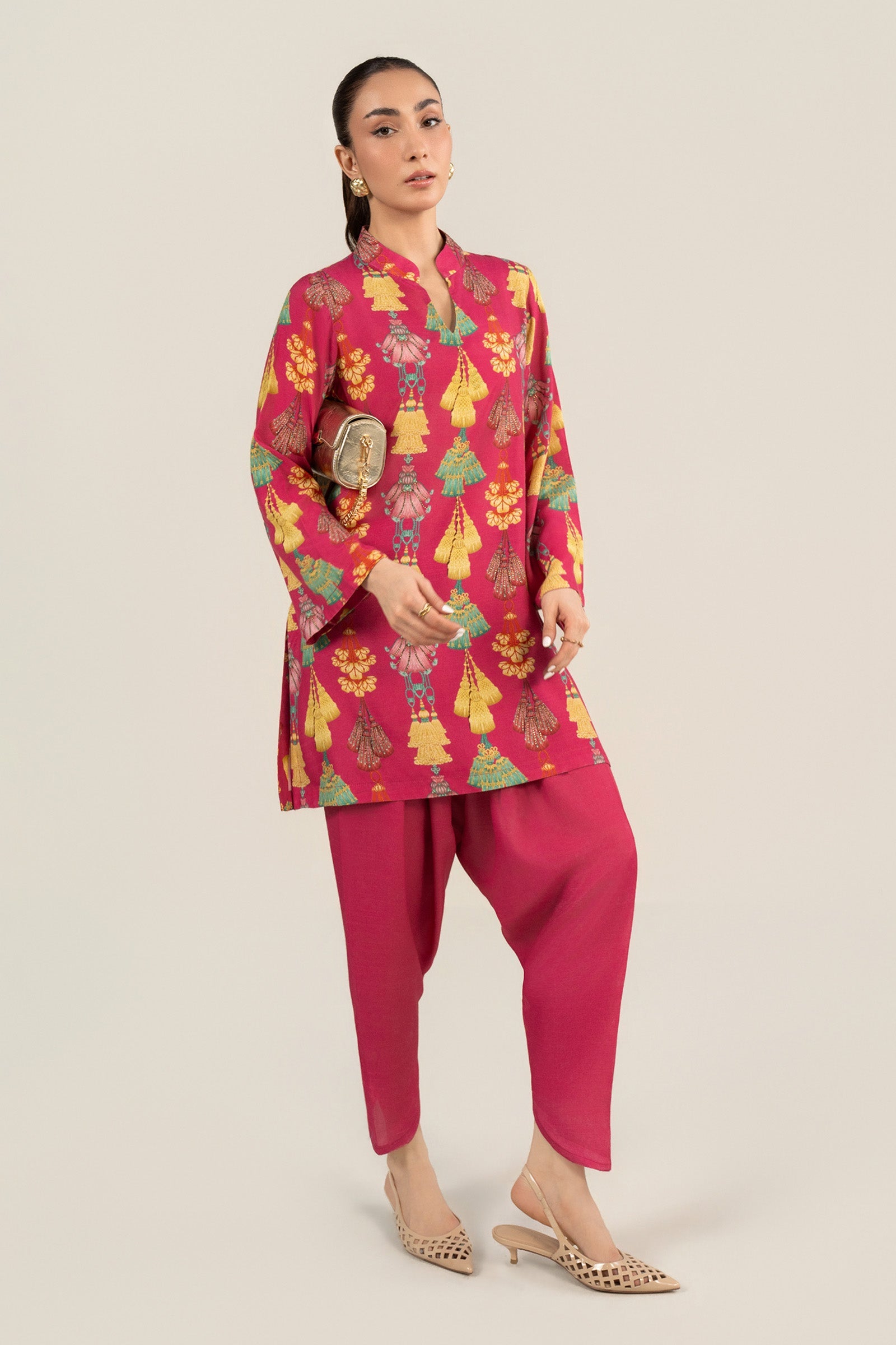 2 Pc Embellished Crepe Suit