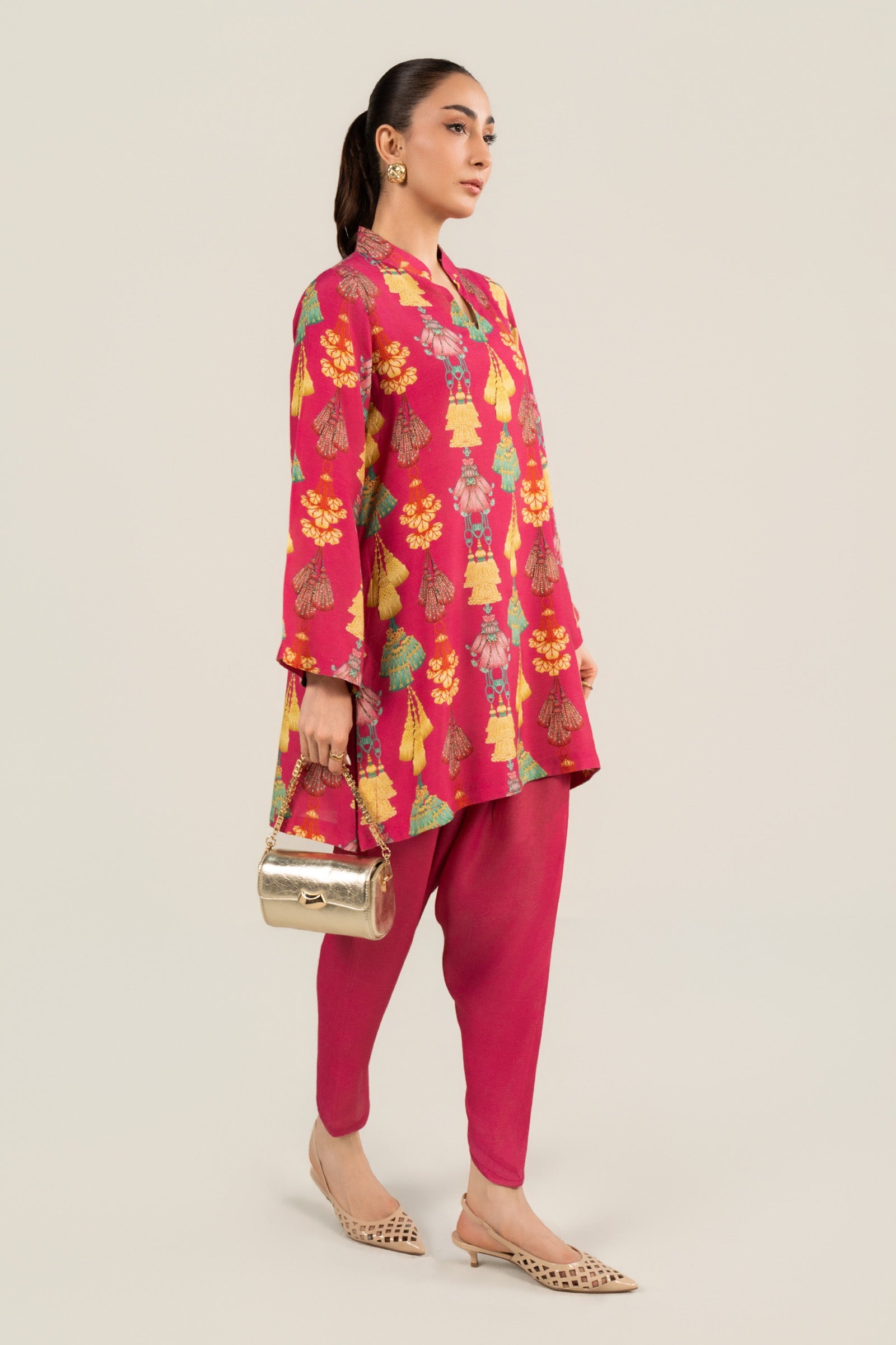 2 Pc Embellished Crepe Suit