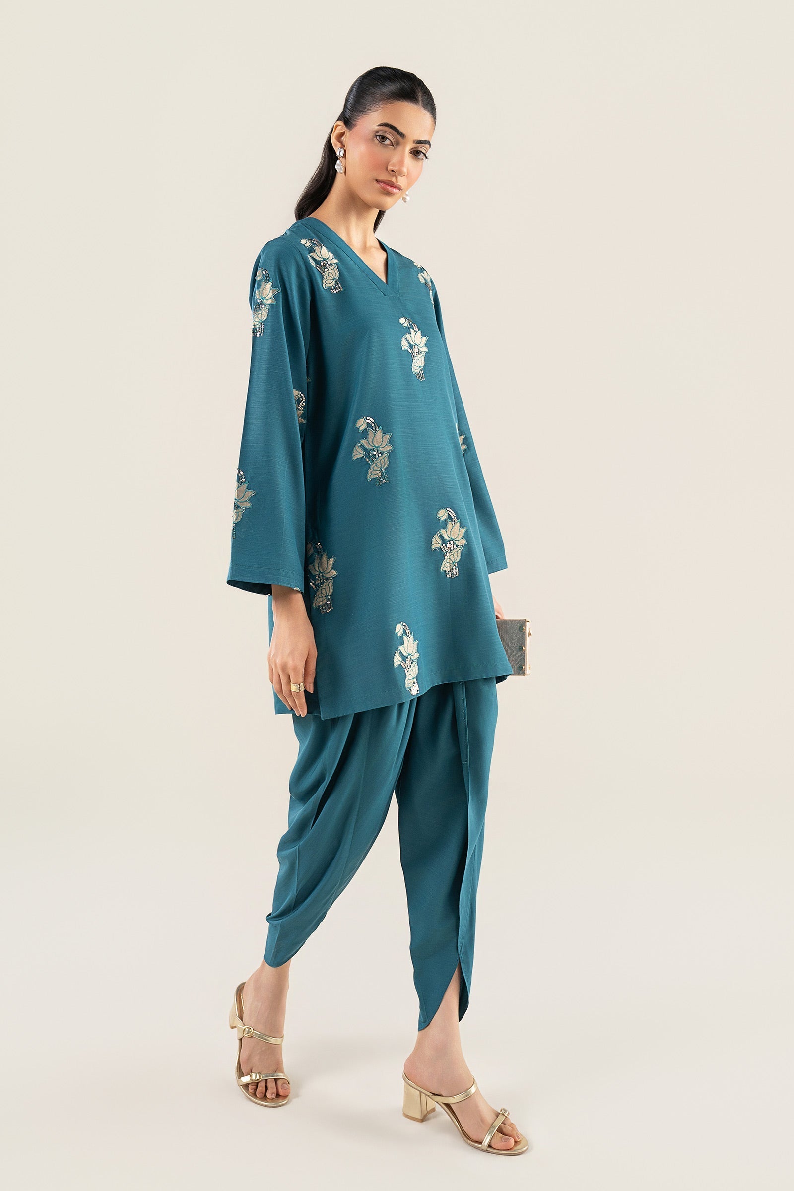 2 Pc Embroidered Raw Silk Suit