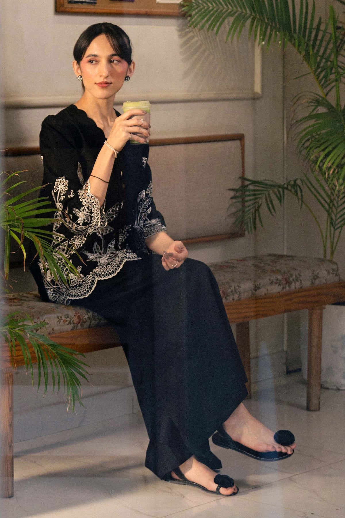 2 Pc Embroidered Crosshatch Suit