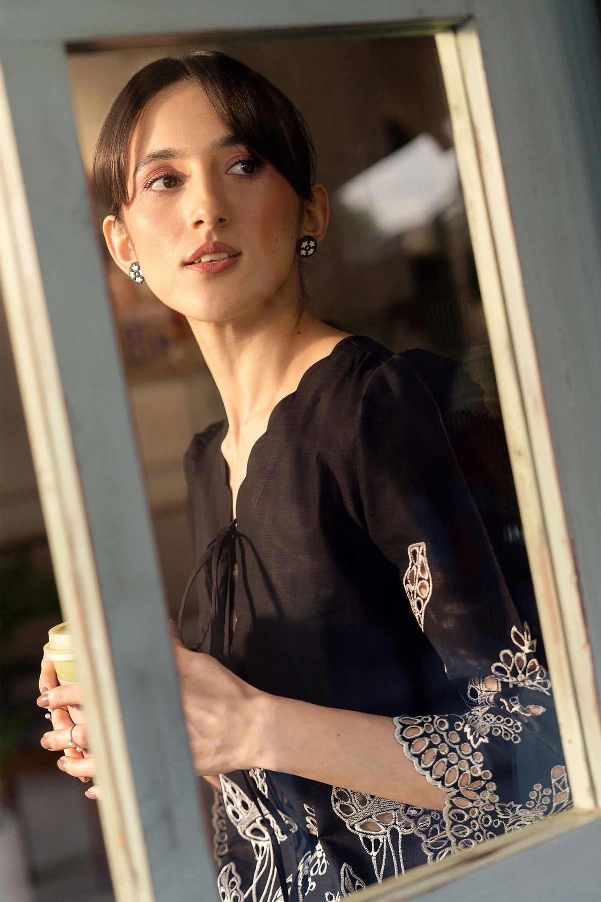 2 Pc Embroidered Crosshatch Suit
