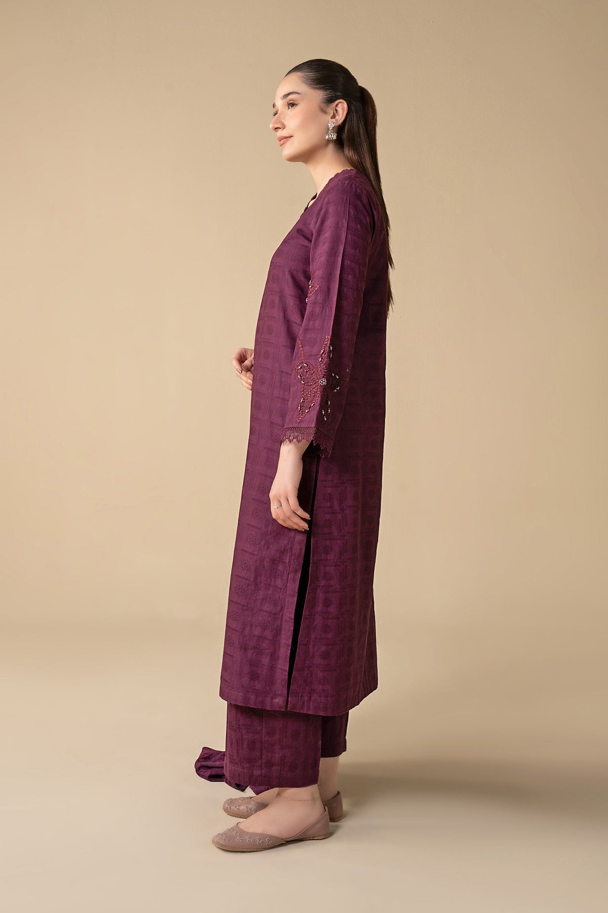 3 Pc Embroidered Khaddar Jacquard Suit