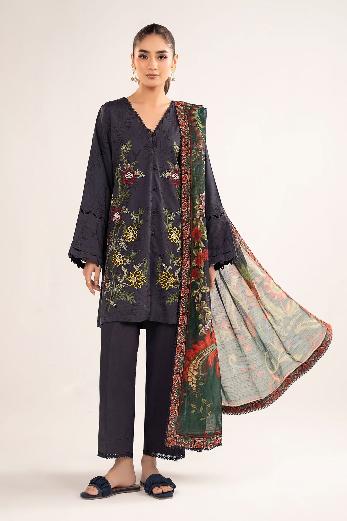 3 Pc Embroidered Viscose Suit