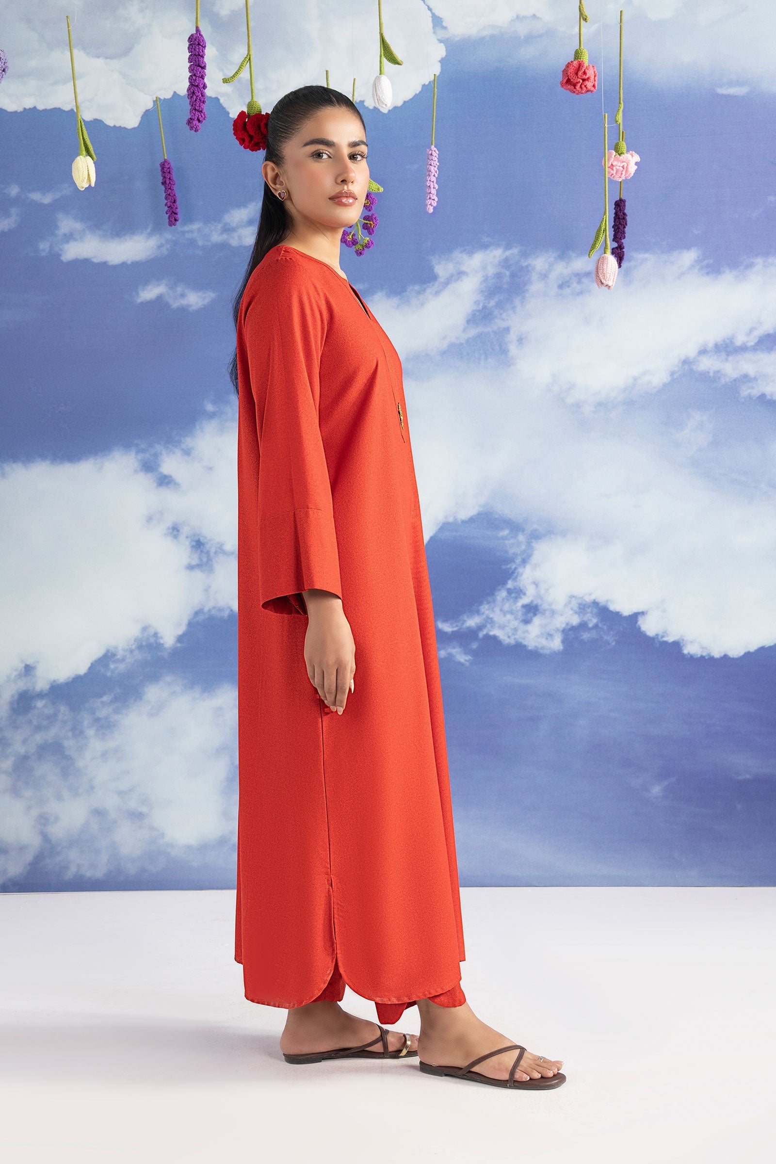 2 Pc Dyed Karandi Suit