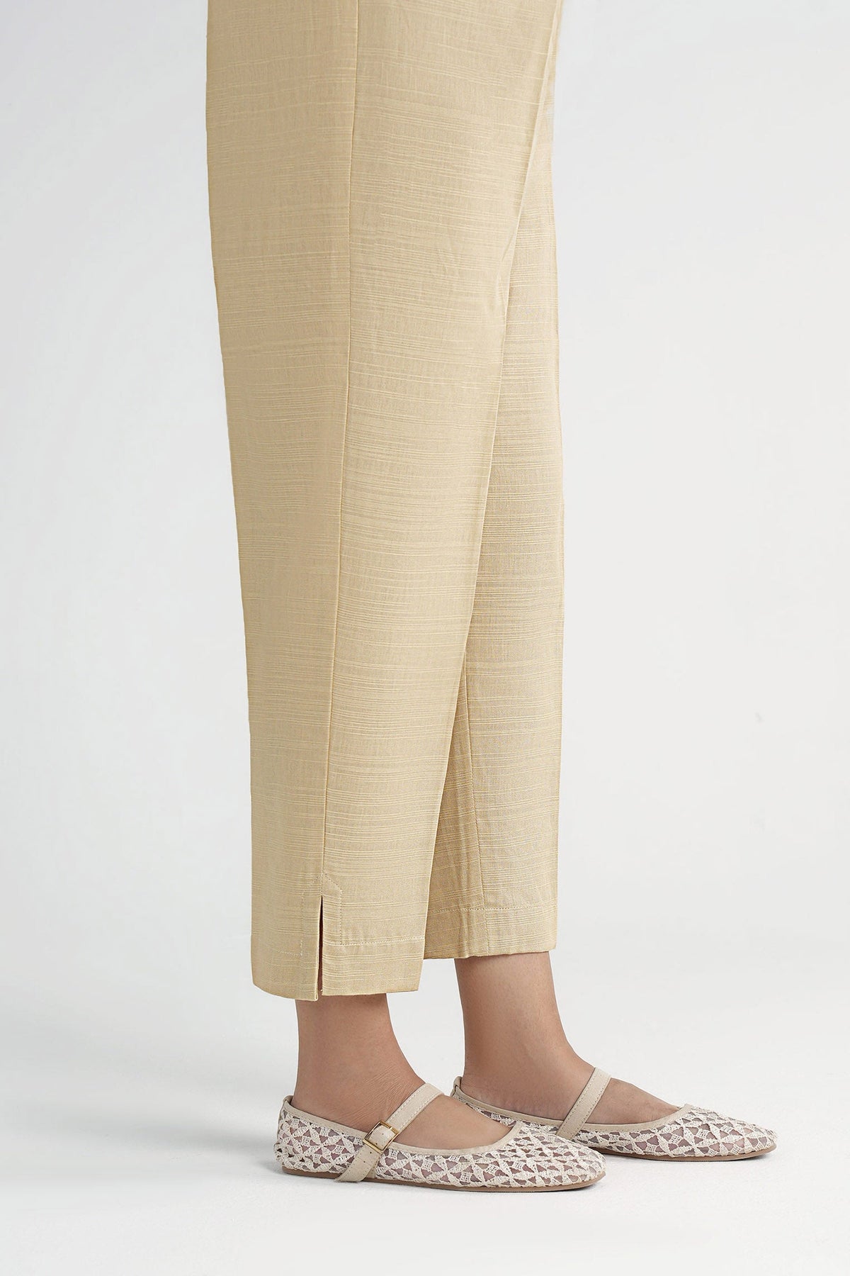 Dyed Slub Khaddar Trouser