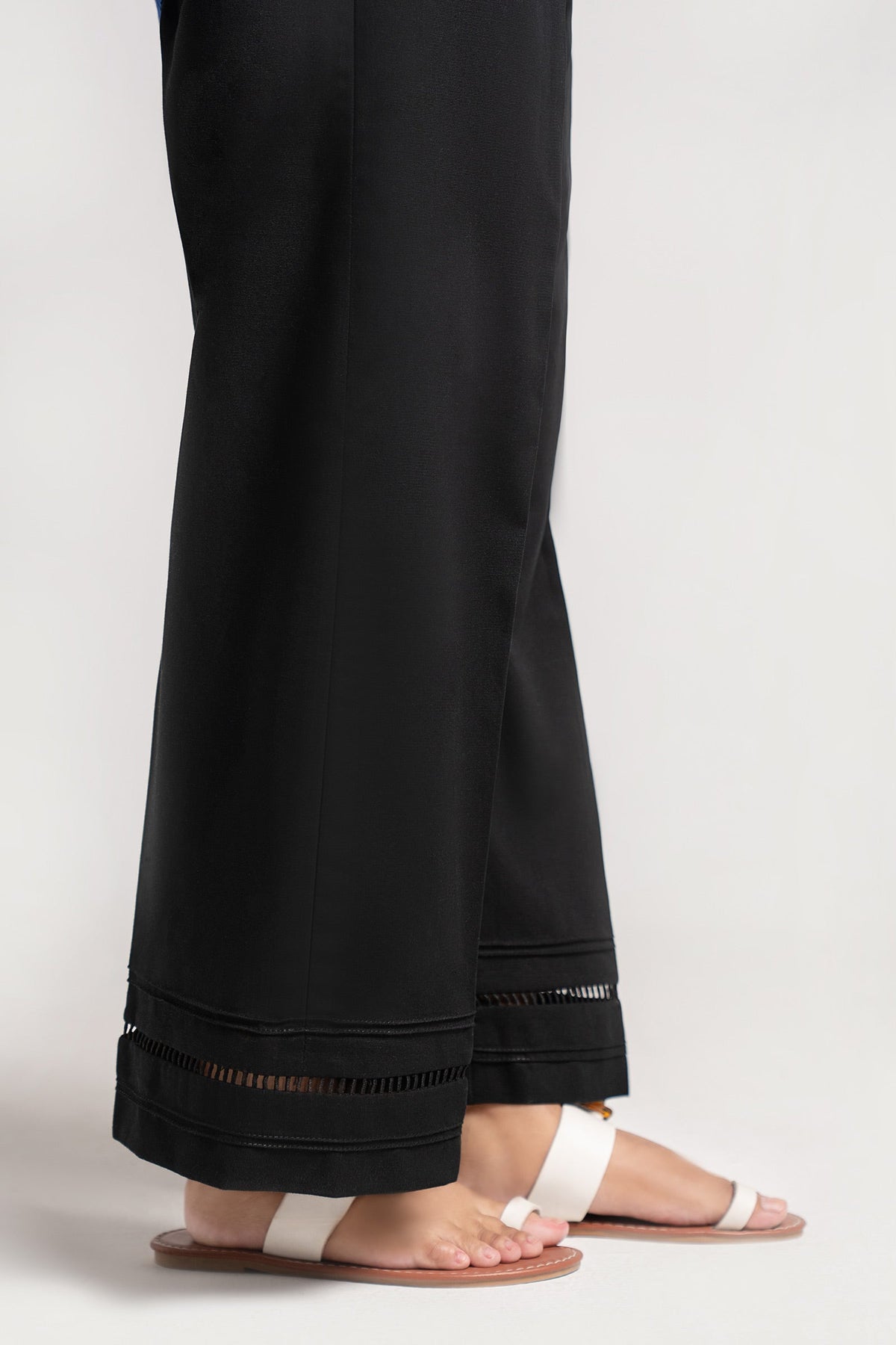 Dyed Khaddar Trouser