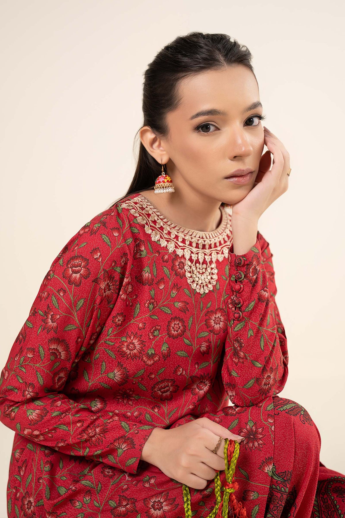 2 Pc Embroidered Karandi Suit