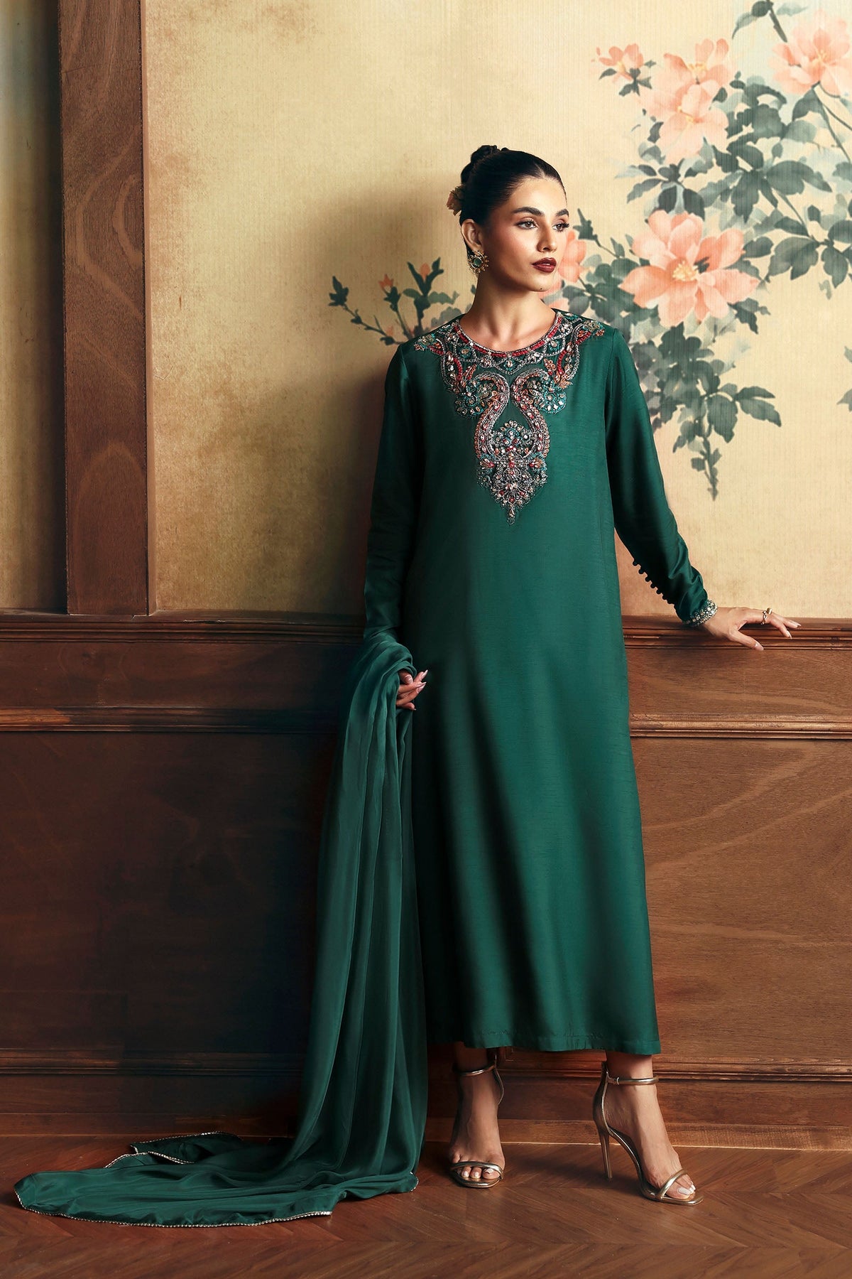 3 Pc Embellished Bamberg Raw Silk Suit