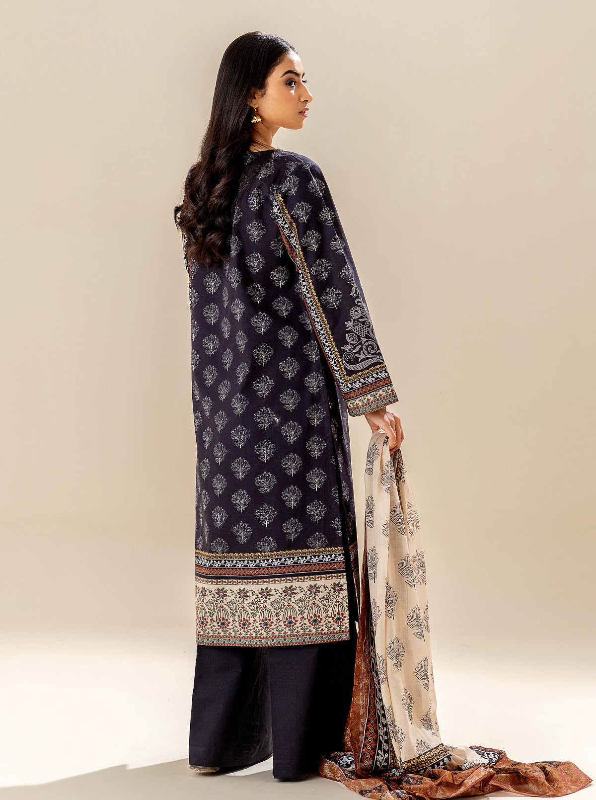 3 Piece Printed Lawn Suit - Ebony Vision (Unstitched)