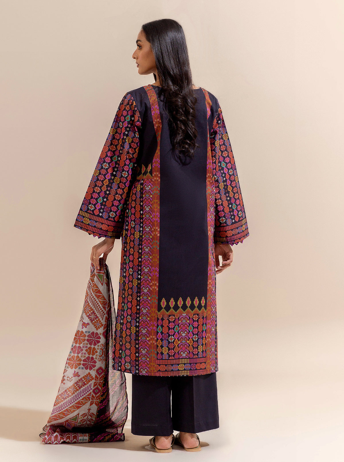 2 Piece Printed Lawn Suit-Knitty Gritty (Unstitched)