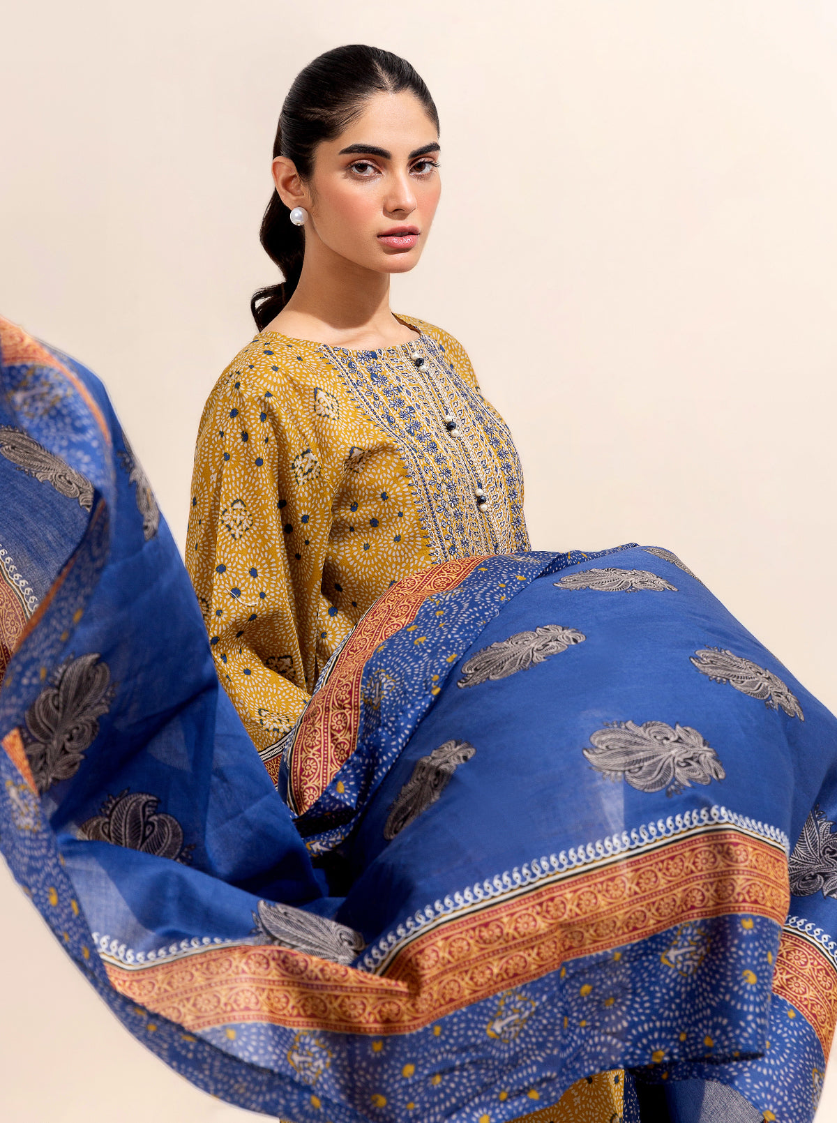 3 Piece Embroidered Lawn-Old Gold (Unstitched)