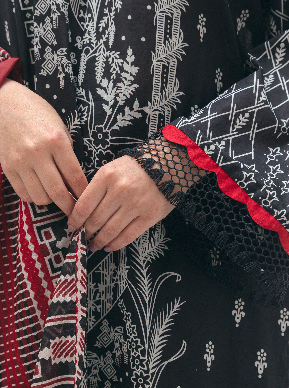 Botanical Black-Printed-3P