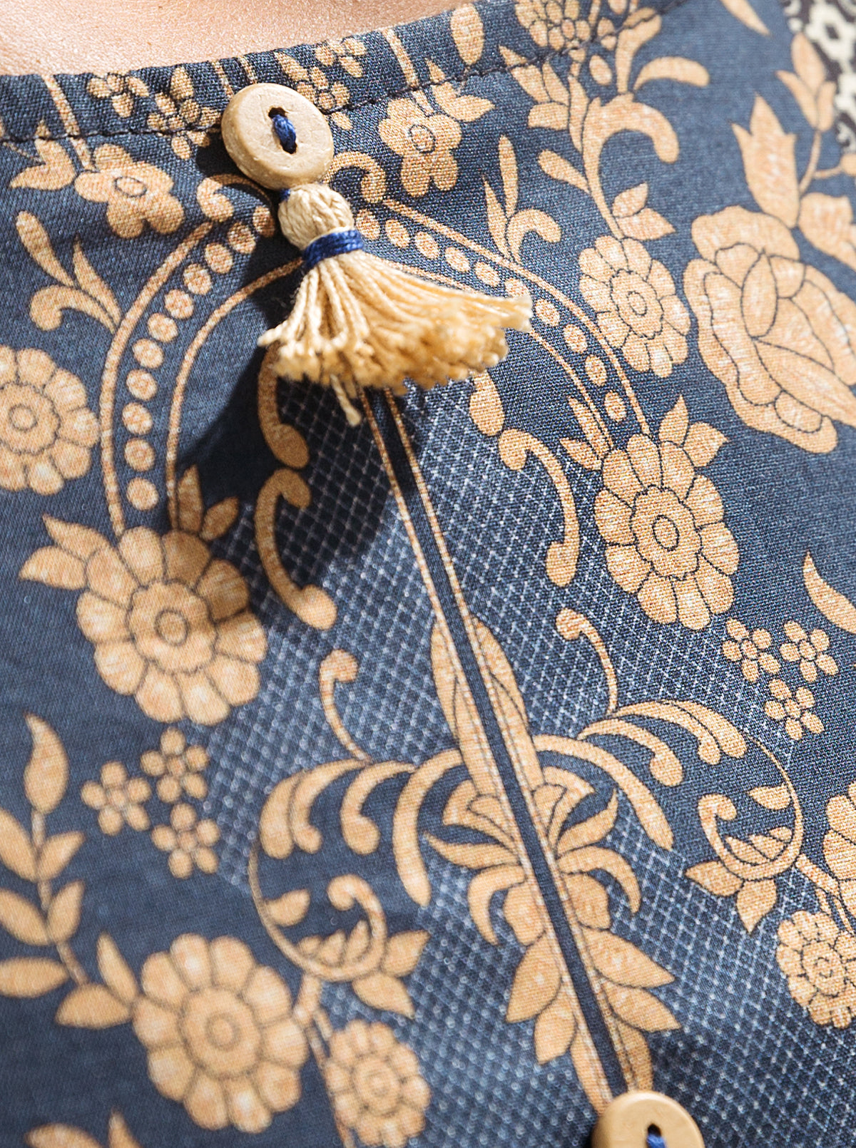 1 PIECE - PRINTED LAWN SHIRT - STATUESQUE FLOWER