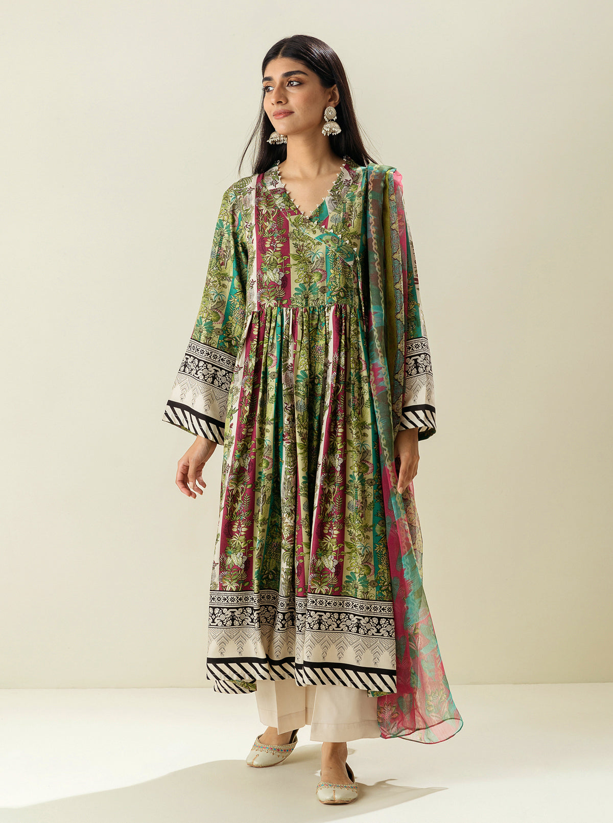 3 PIECE - PRINTED LAWN SUIT - ERA OF FLORAL