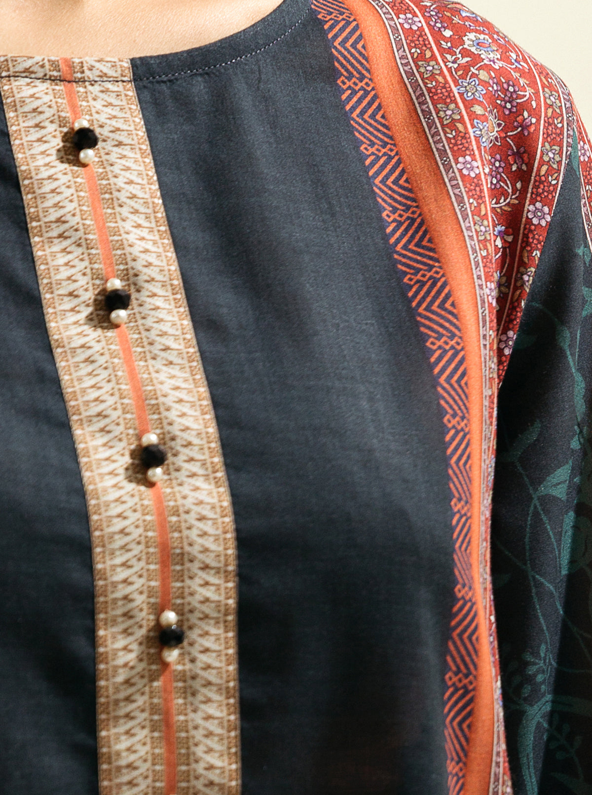 3 Piece - Printed Lawn Suit - Modern Weaves