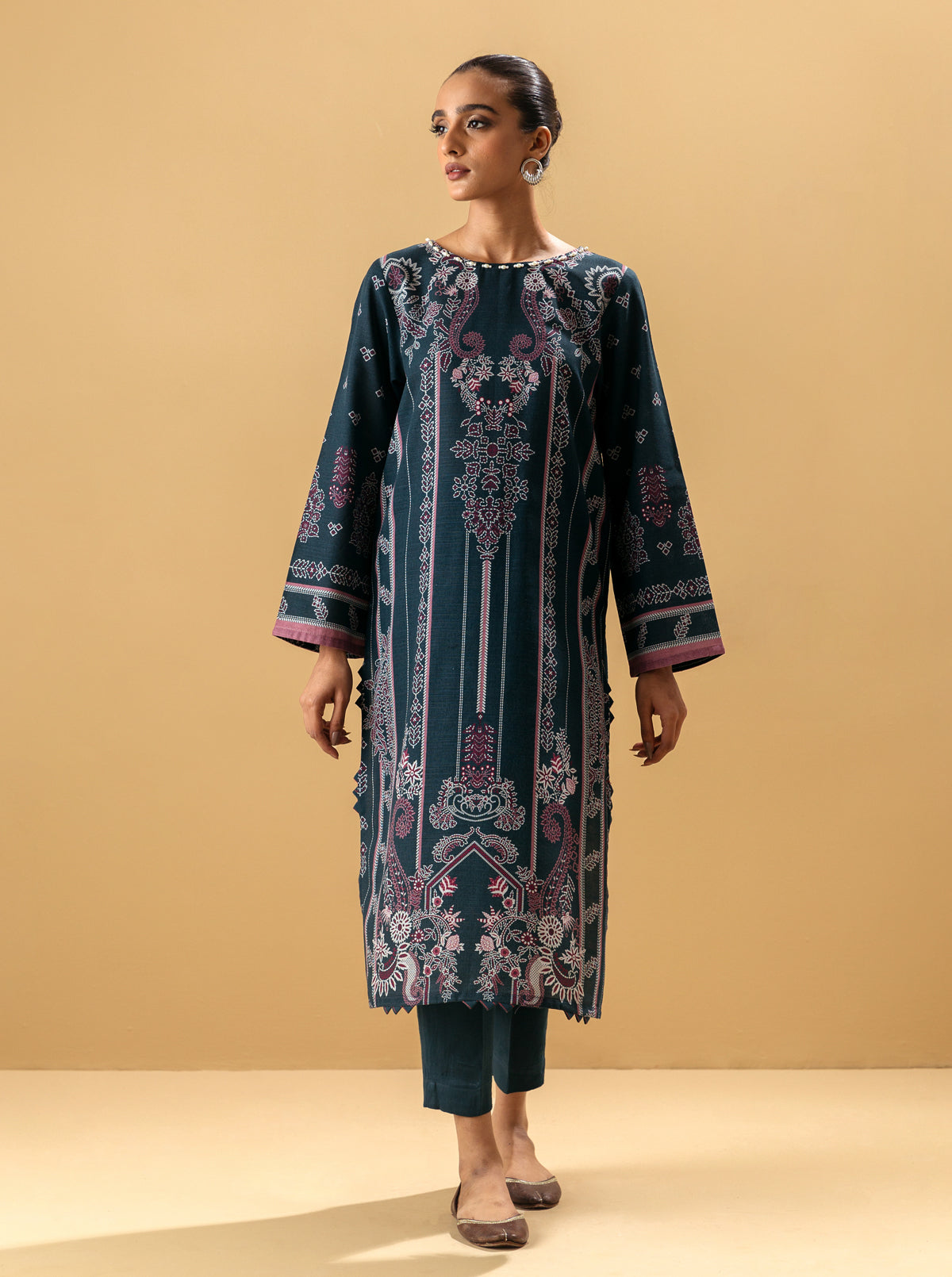2 Piece - Printed Khaddar Suit - Majestic Coal