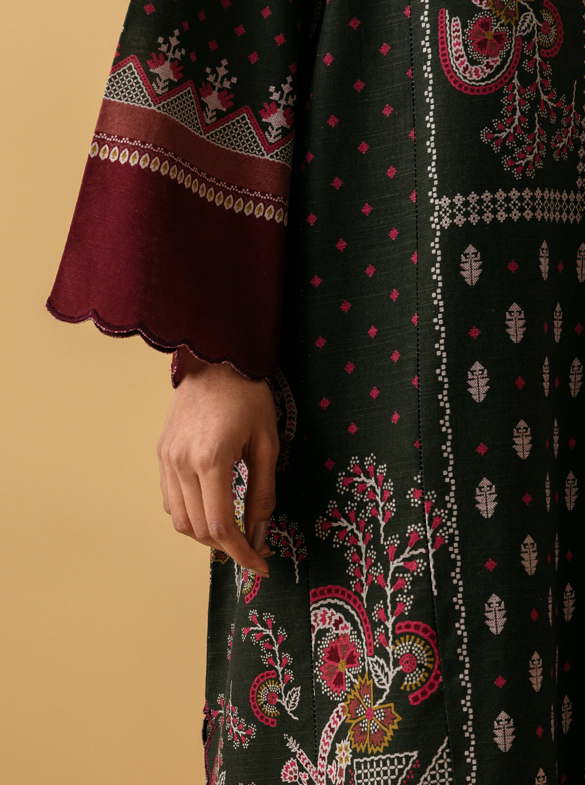 2 Piece - Printed Khaddar Suit - Utopia