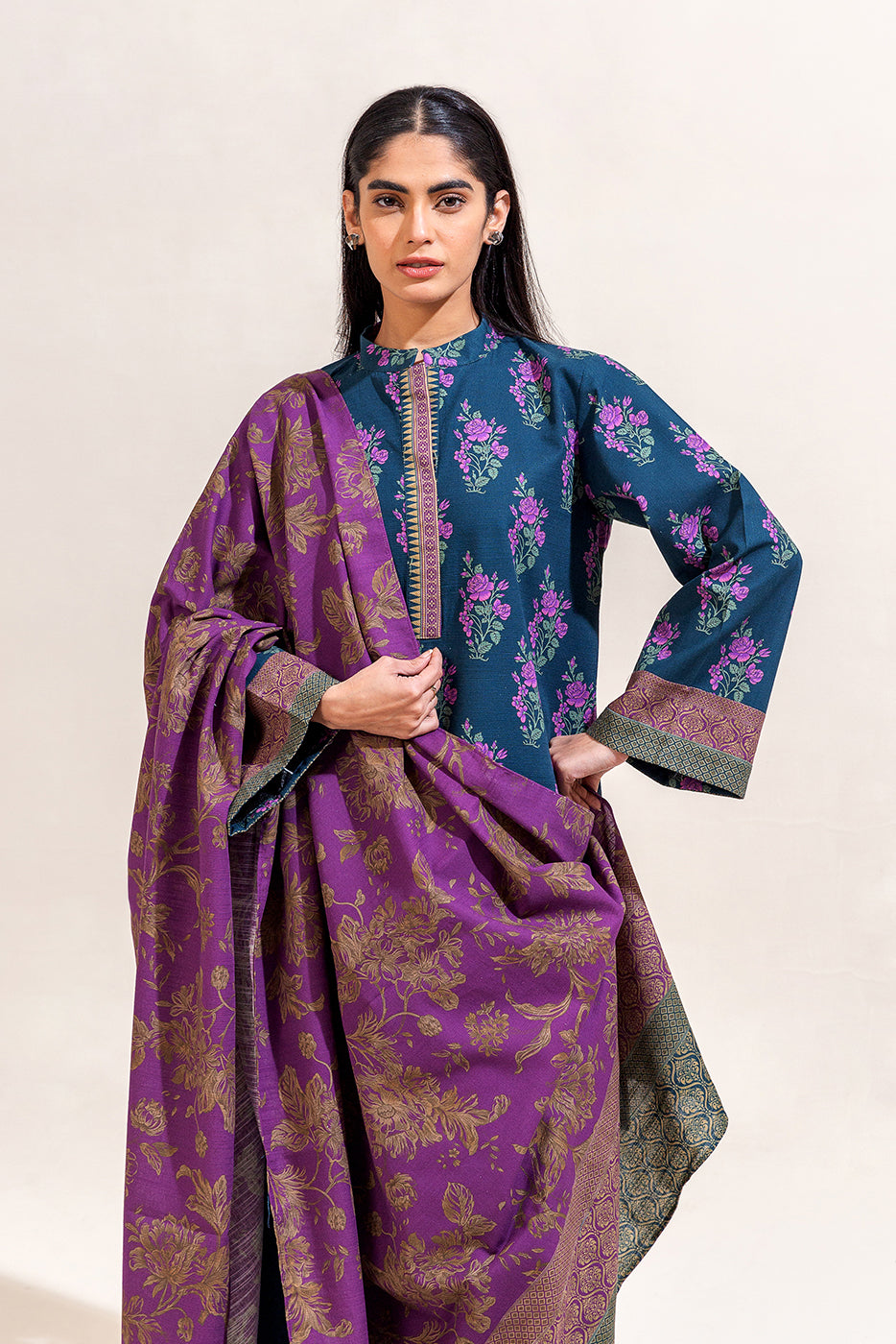 3 Piece Printed Khaddar Suit-Midmight Glint (Unstitched)