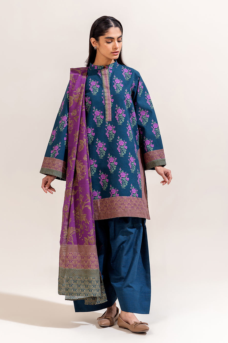 3 Piece Printed Khaddar Suit-Midmight Glint (Unstitched)