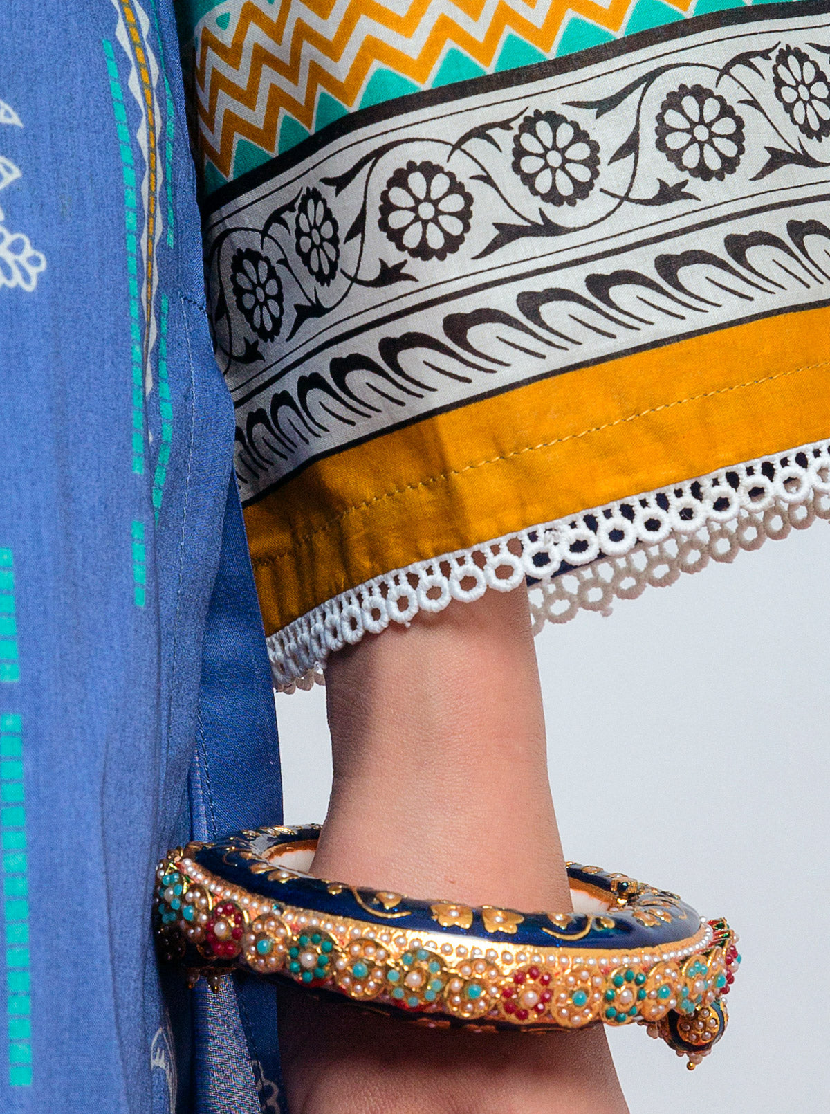 3 Piece - Printed Lawn Suit - Blue Gaze