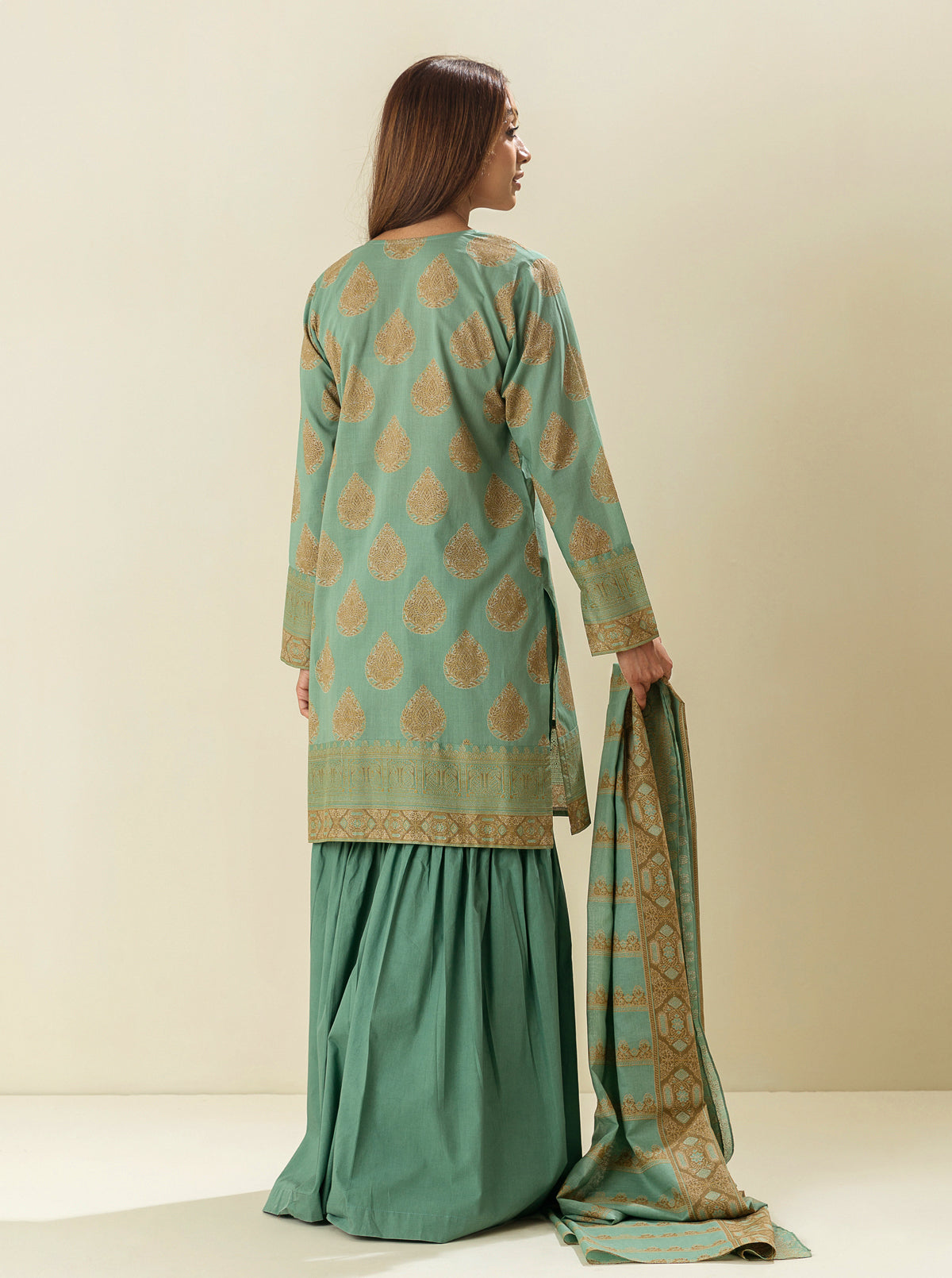 2 Piece - Embroiderd Lawn Suit - Breezy Sun