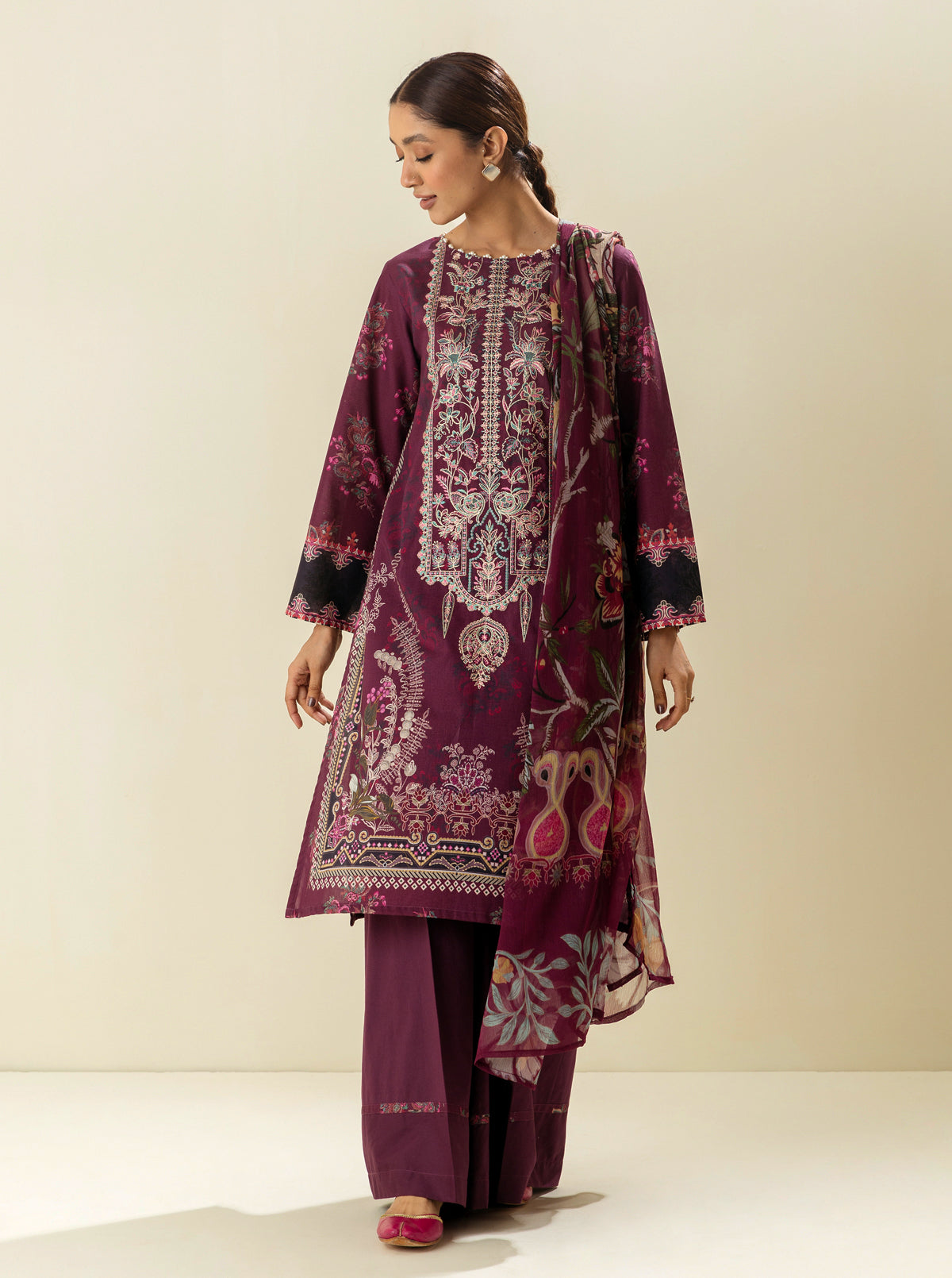3 Piece - Embroiderd Lawn Suit - Purple Potion
