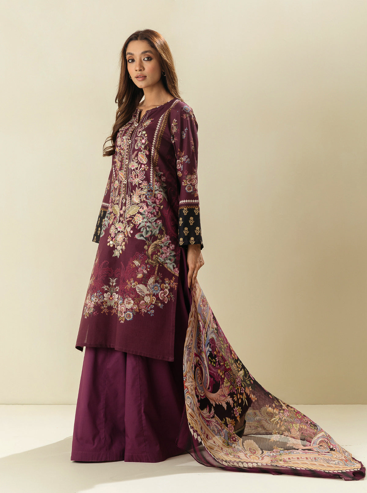 3 Piece - Embroiderd Lawn Suit - Rich Wine
