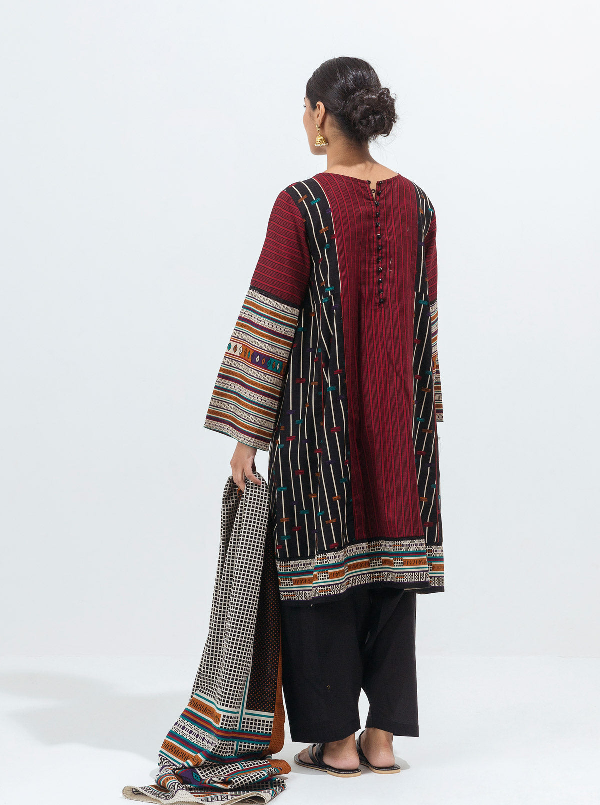 3 Piece - Printed Khaddar Suit - Enchanted Black