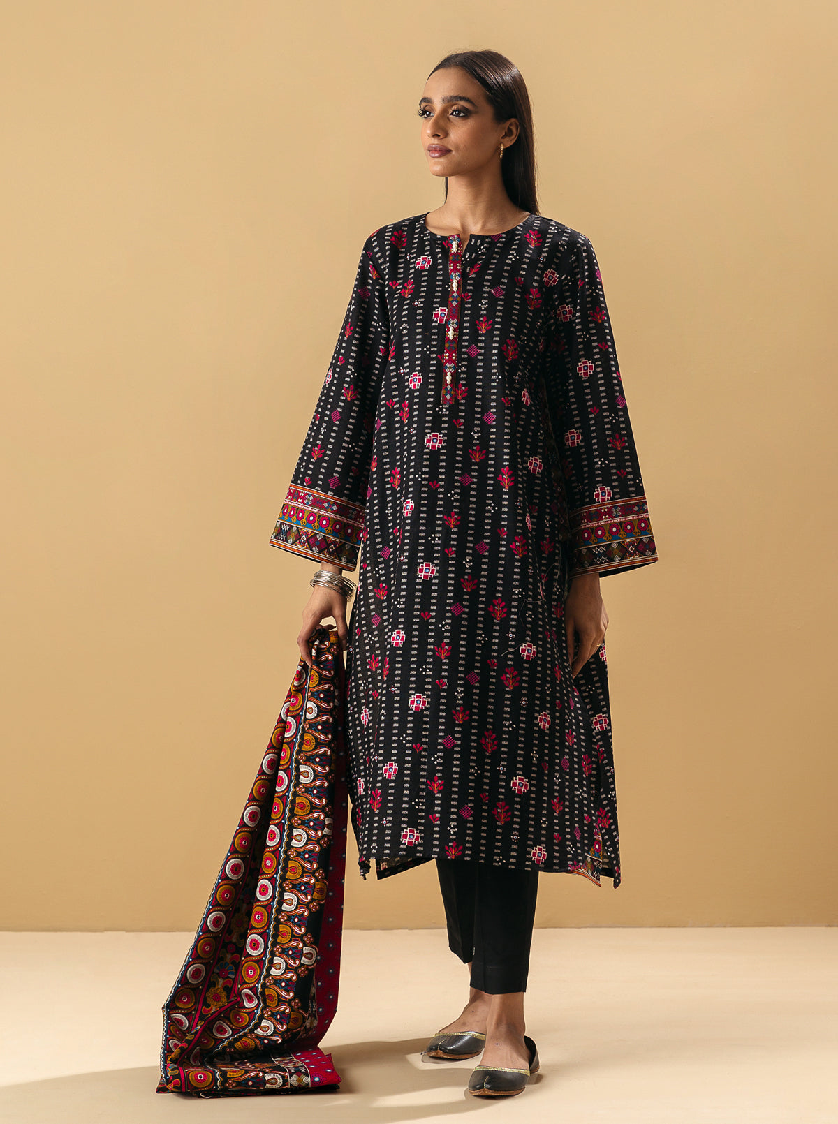 2 Piece - Printed Khaddar Suit - Folk Lore