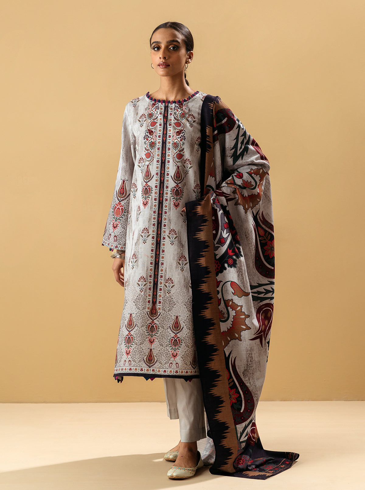 3 Piece - Printed Khaddar Suit - Modern Bequest