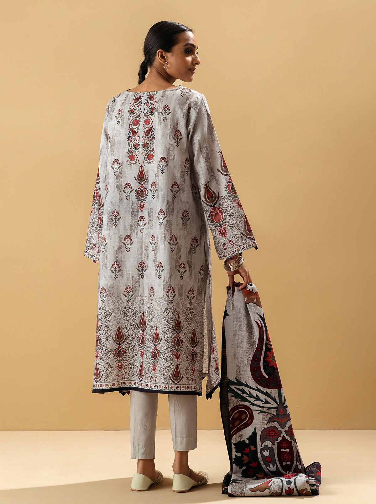 3 Piece - Printed Khaddar Suit - Modern Bequest