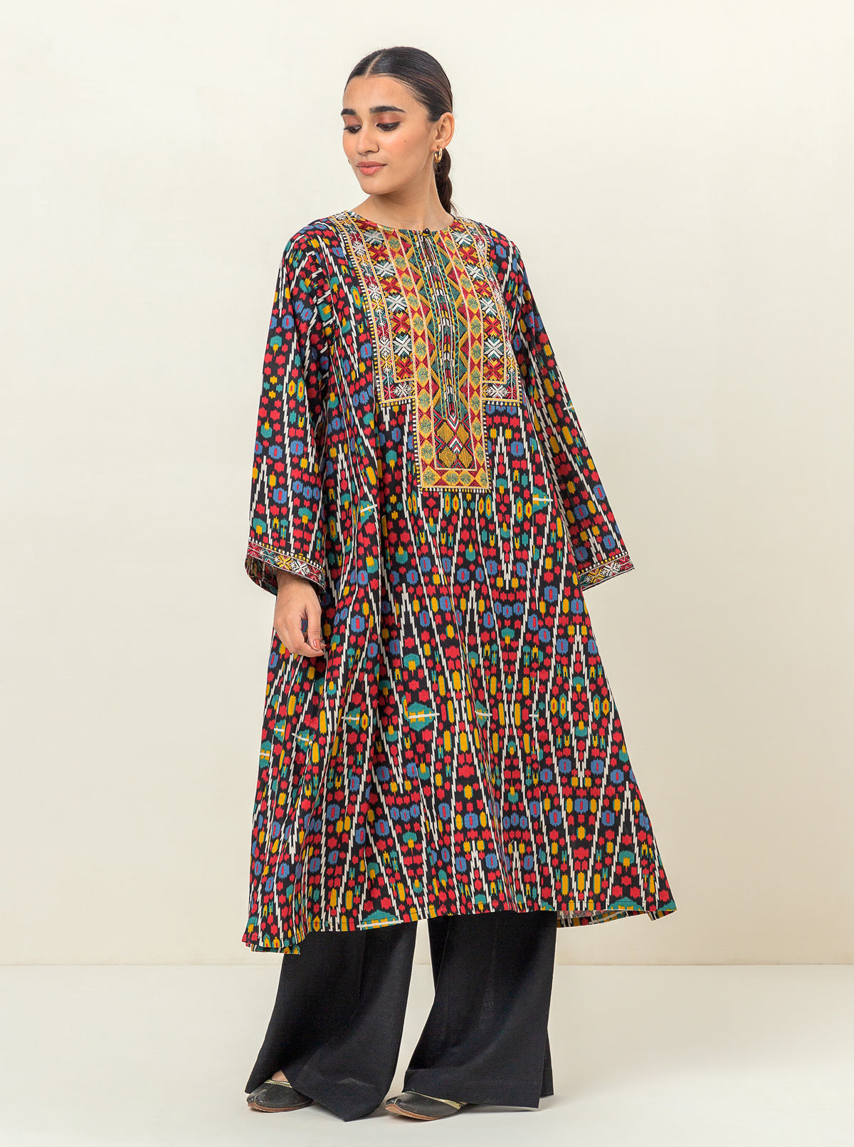 2 Piece - Embroidered Khaddar Suit - Mystique Mistica