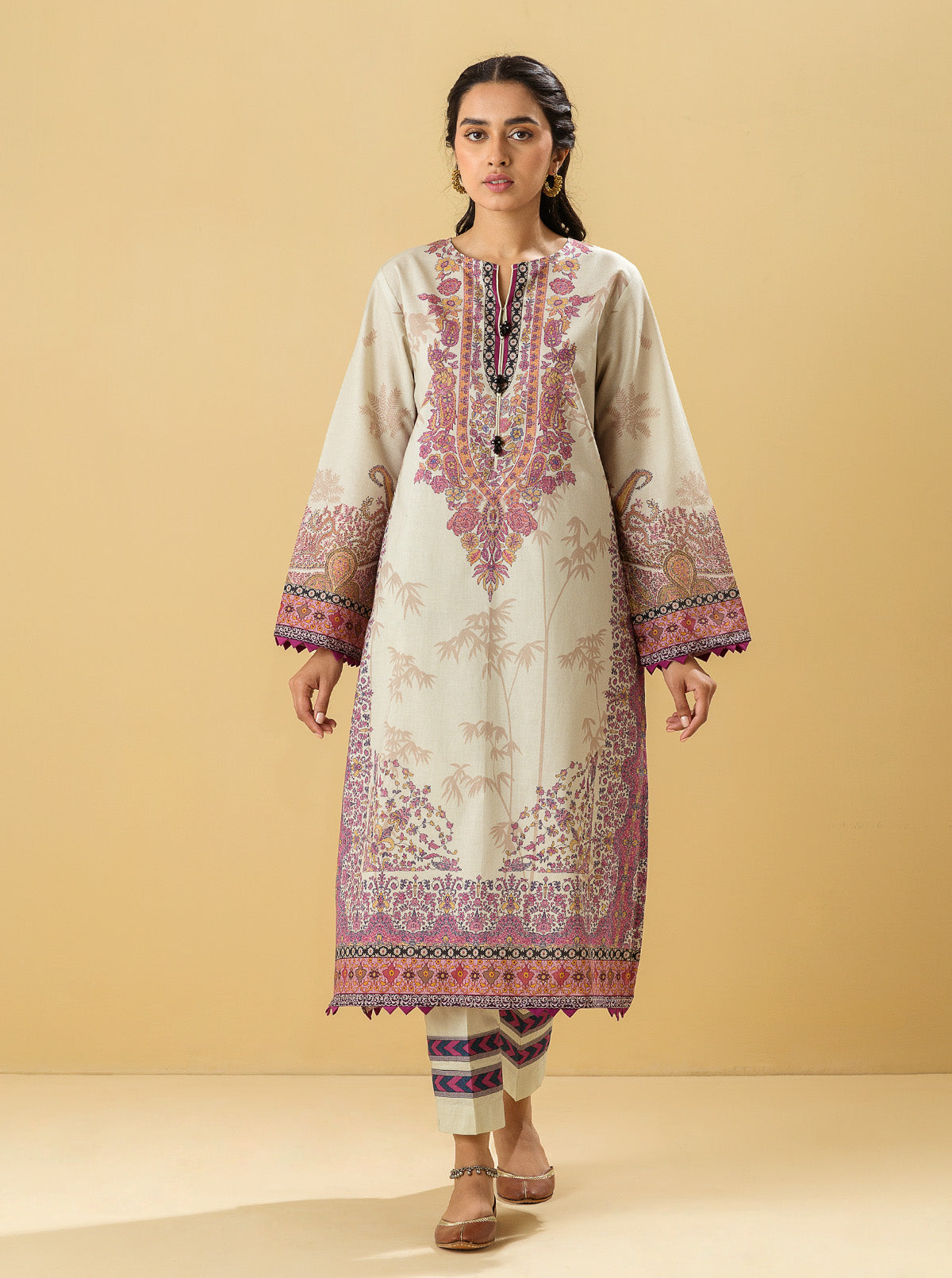 1 PIECE - PRINTED LAWN SHIRT - ETHNIC CRAFTMB3S22U02-BEIGE-2000000196672-1PC