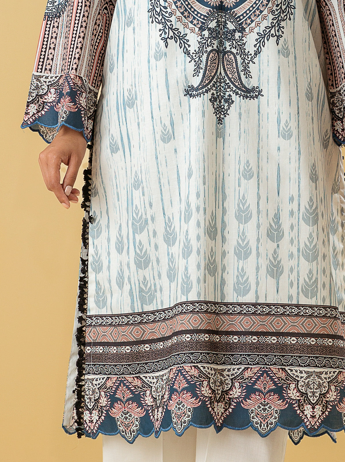 1 PIECE - PRINTED LAWN SHIRT - VICTORIAN JEWELMB3S22U09-BLACK-2000000196673-1PC