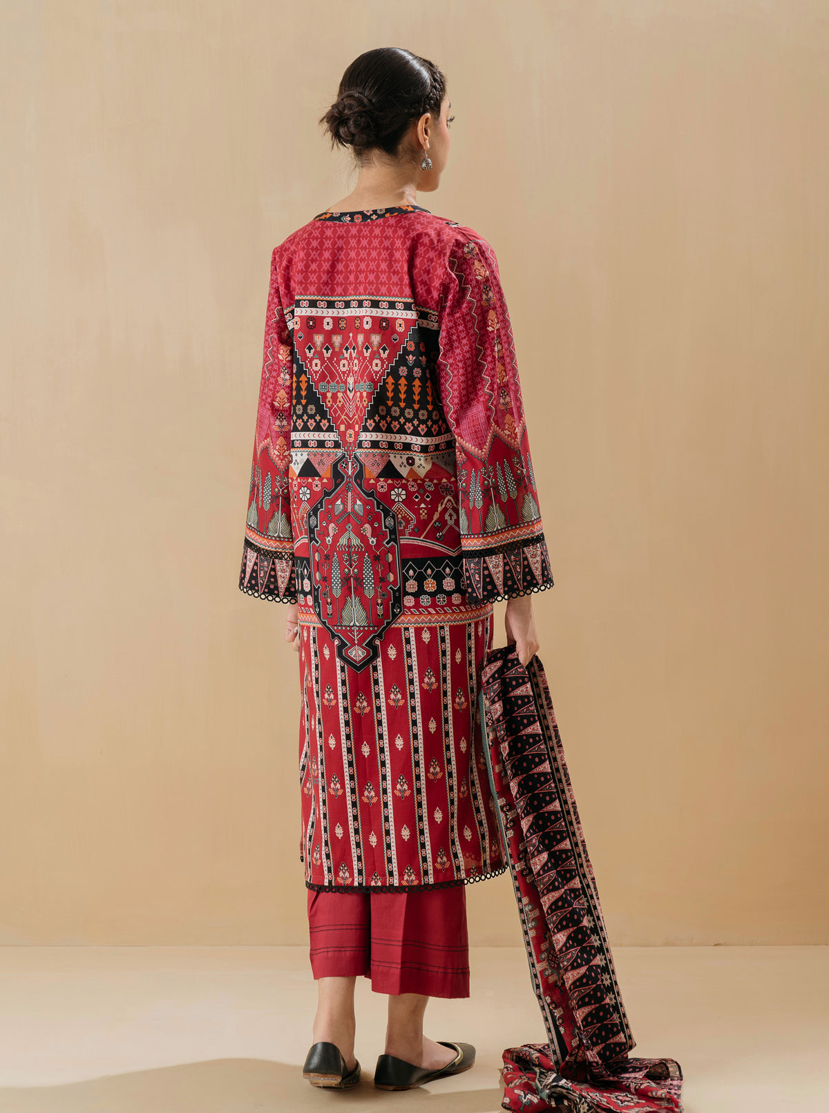 3 Piece - Printed Lawn Suit - Alluring Red